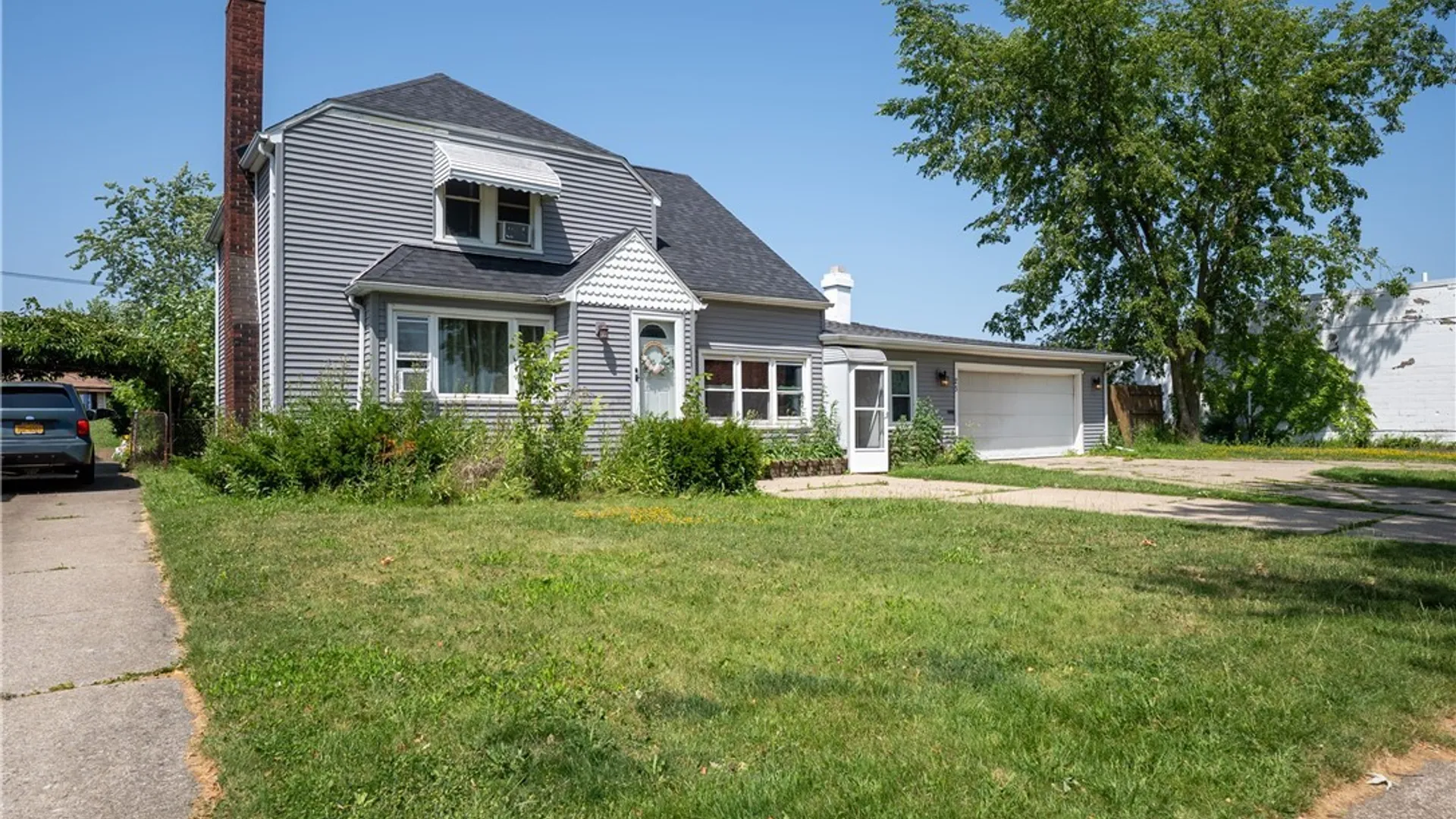 Property at 23 Westchester Boulevard, Tonawanda, NY 14217 3