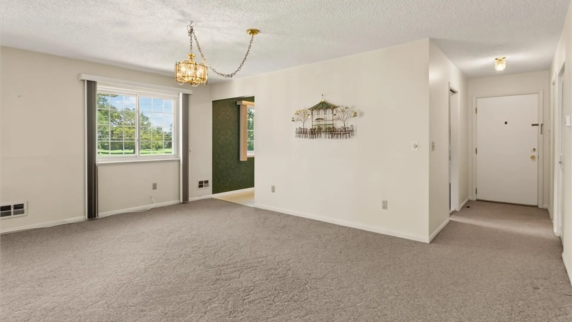 Property at 1018-B Greenleaf Road, Greece, NY 14612 20
