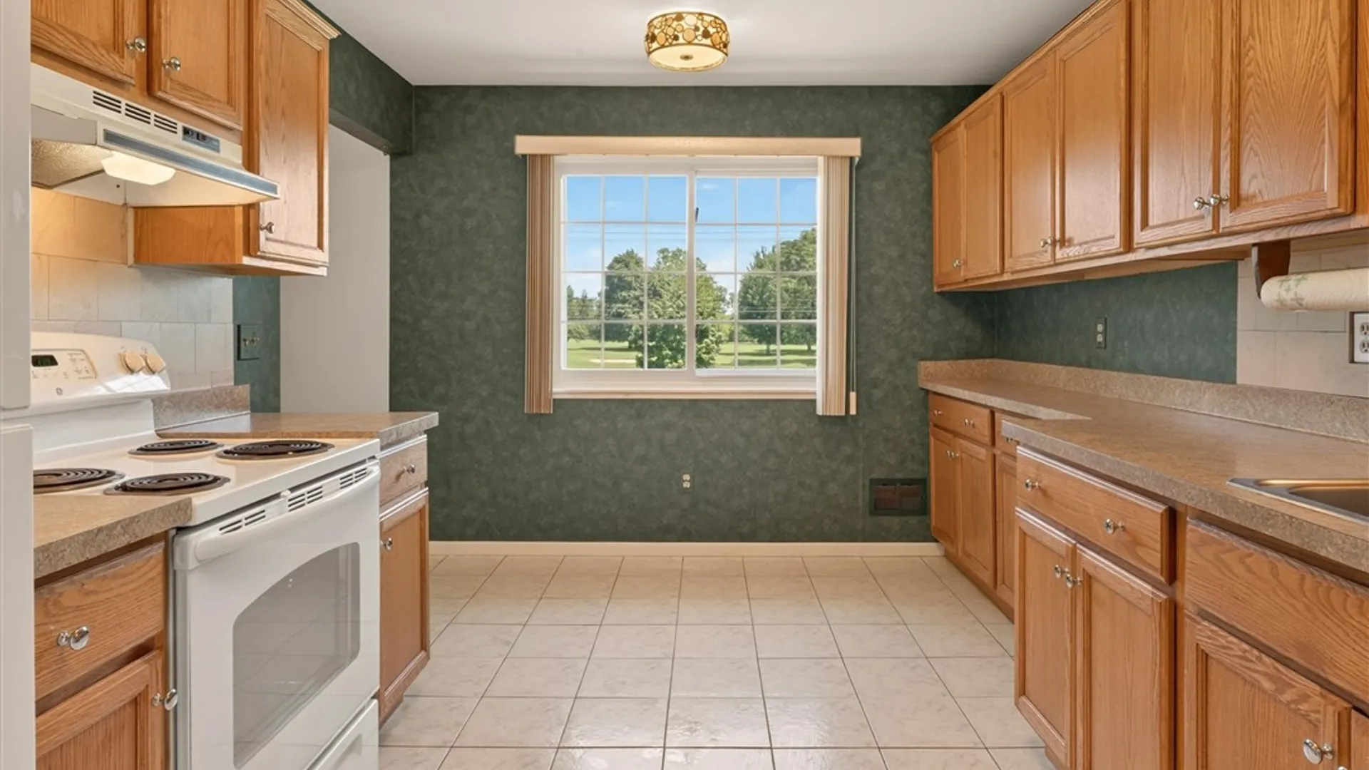 Property at 1018-B Greenleaf Road, Greece, NY 14612 26