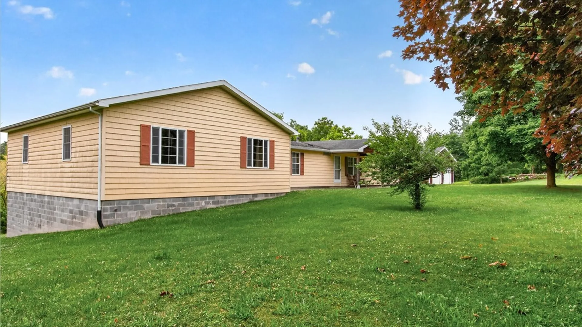 Property at 2060 Vanauken Rd, Arcadia, NY 14513 4