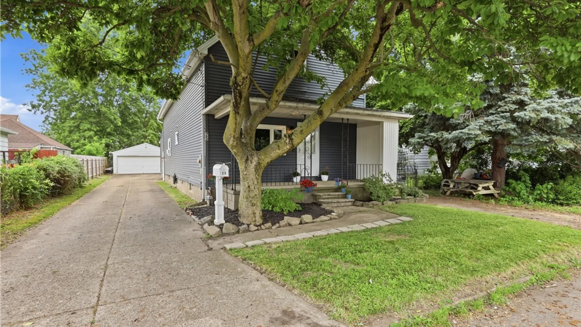 Property at 25 Michael Place, Lackawanna, NY 14218 2
