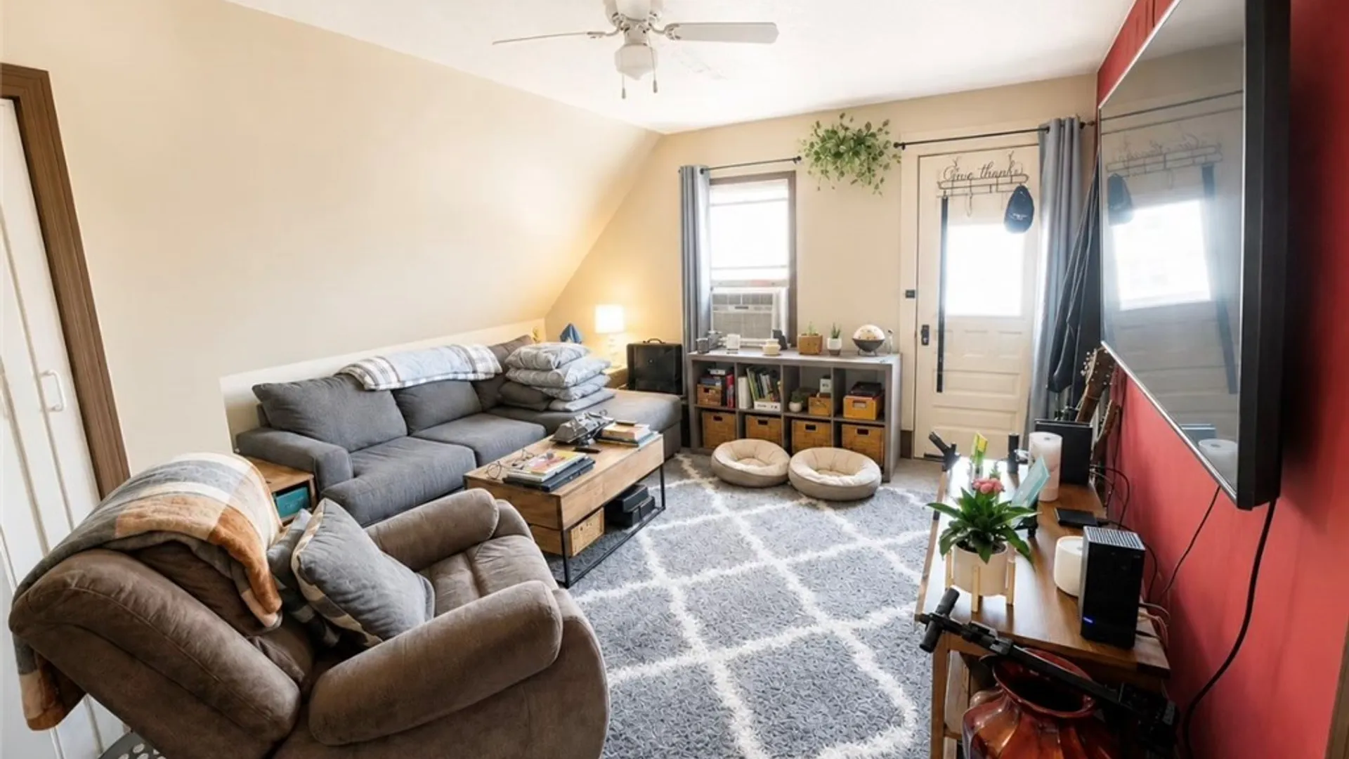 Property at 337 Mystic Street, Buffalo, NY 14220 4