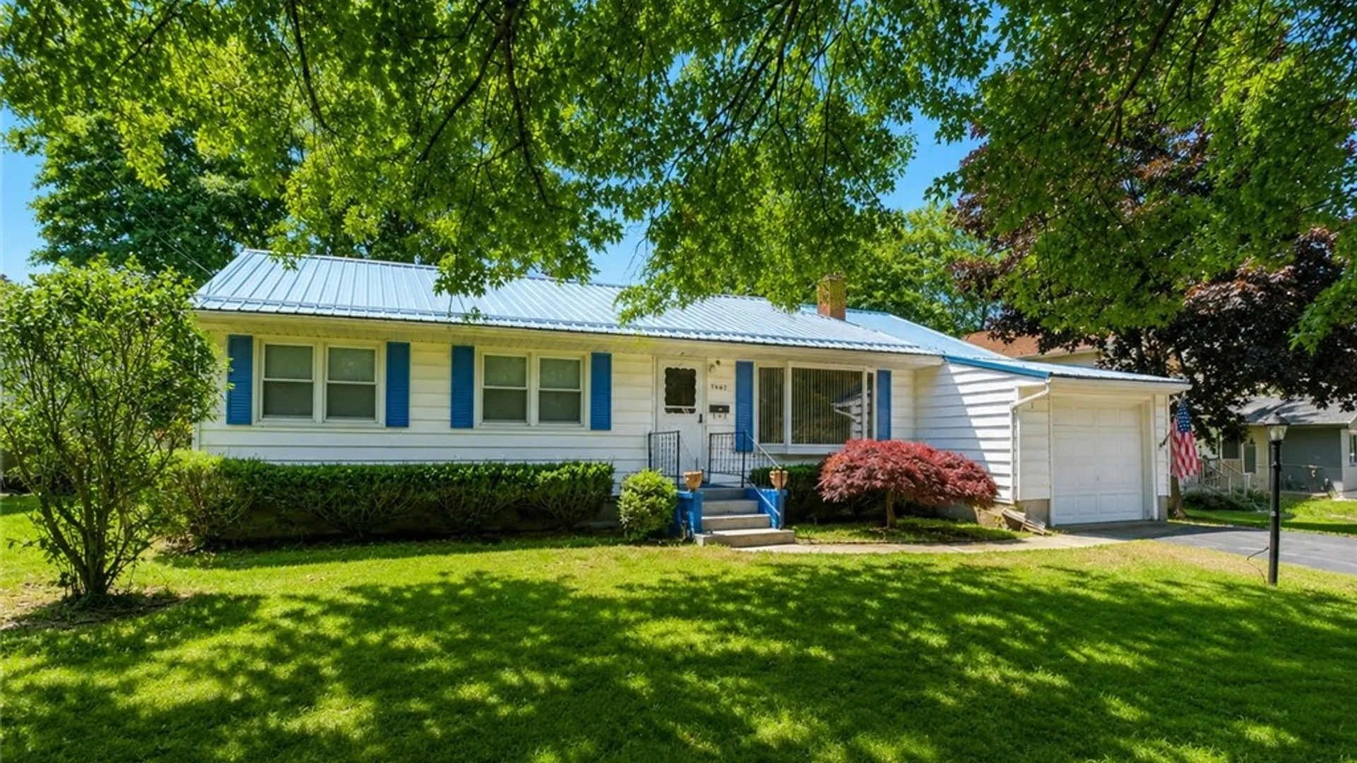 Property at 1002 Gwinn Street, Shelby, NY 14103 2