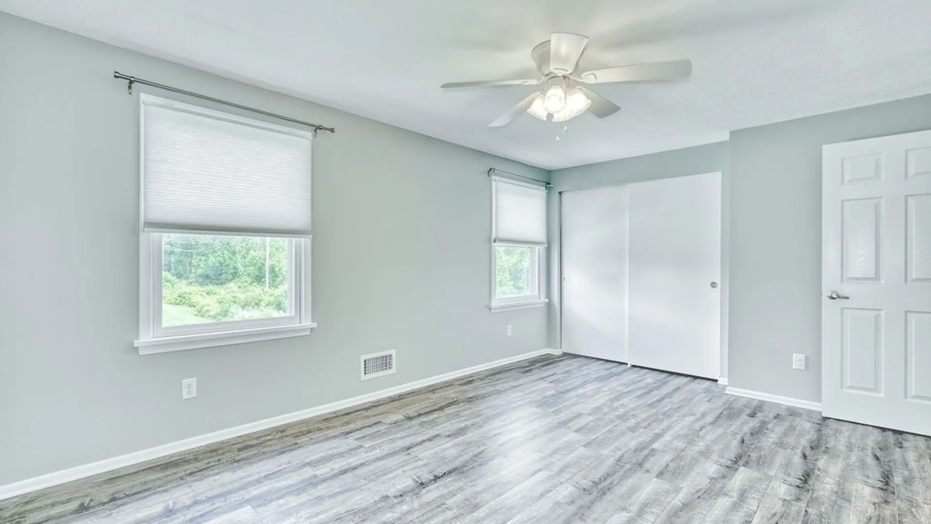 Property at 166 Wycliff Dr Drive, Webster, NY 14580 20