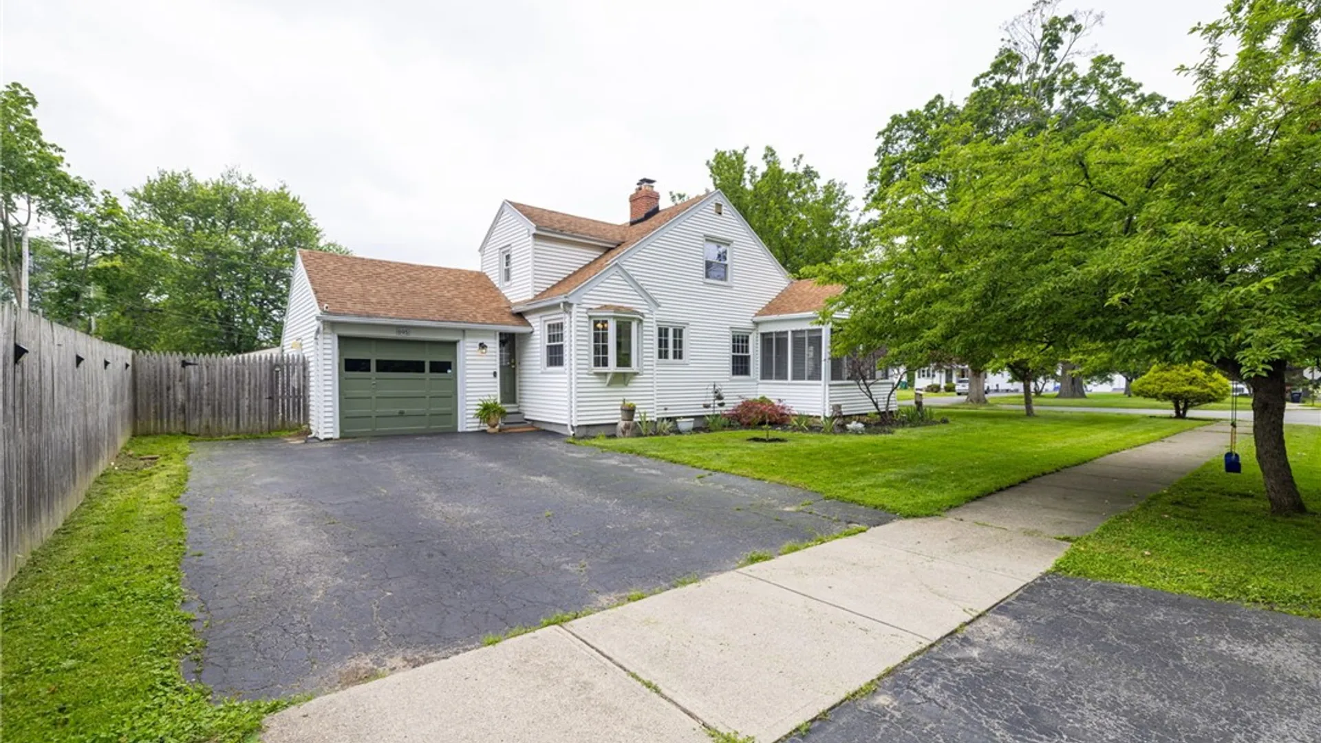 Property at 695 Eaton Road, Irondequoit, NY 14617 30