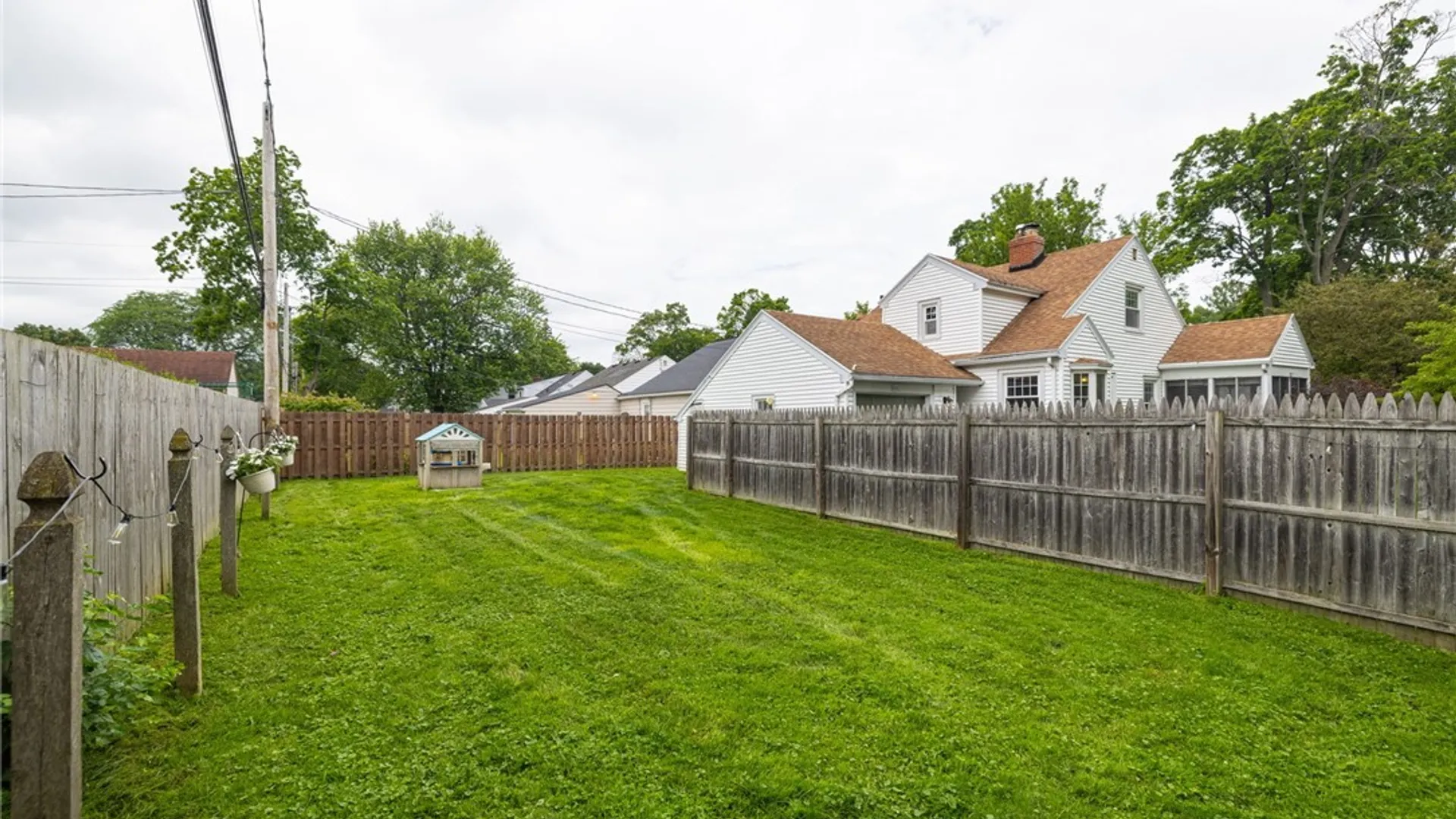 Property at 695 Eaton Road, Irondequoit, NY 14617 31
