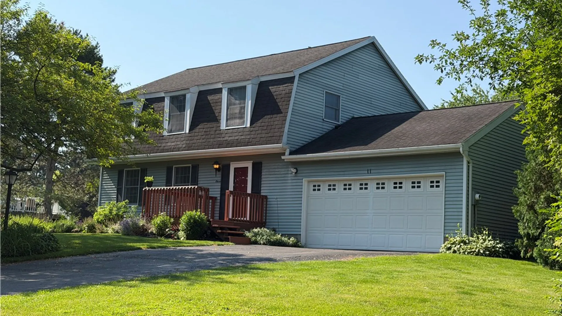 Property at 11 Wildherd Drive, Henrietta, NY 14467 2
