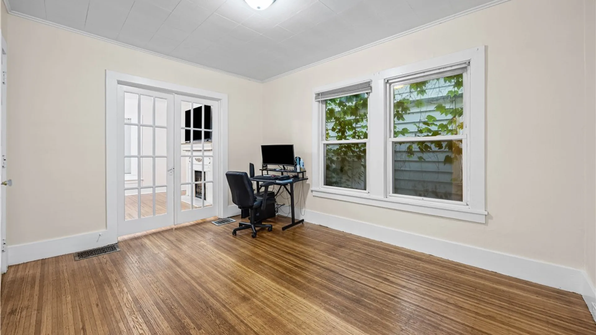 Property at 827 Garson Avenue, Rochester, NY 14609 15