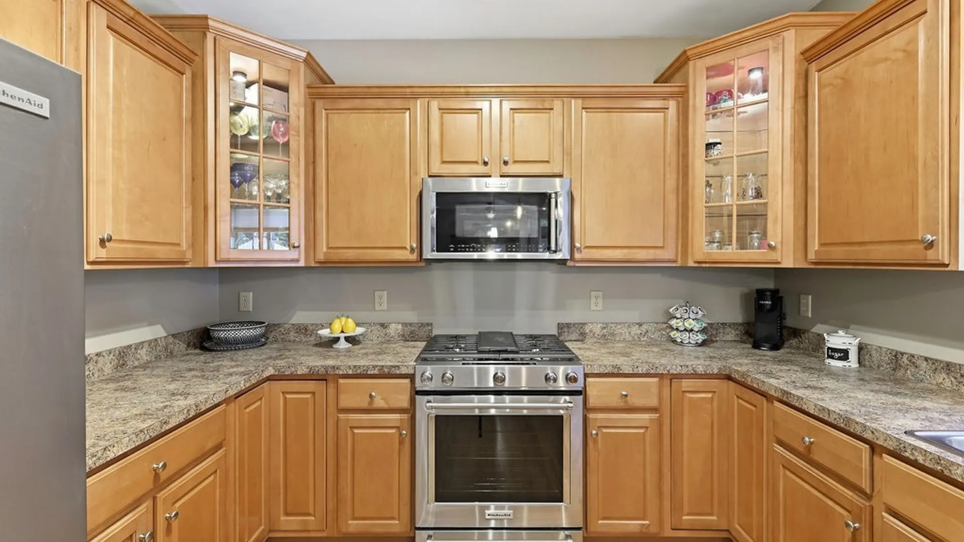 Property at 4551 Quarry Point Circle, Clay, NY 13041 14