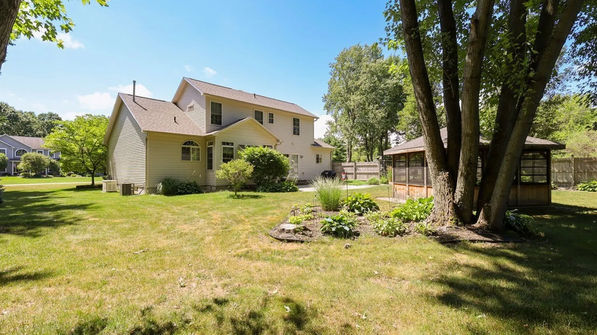 Property at 4551 Quarry Point Circle, Clay, NY 13041 32