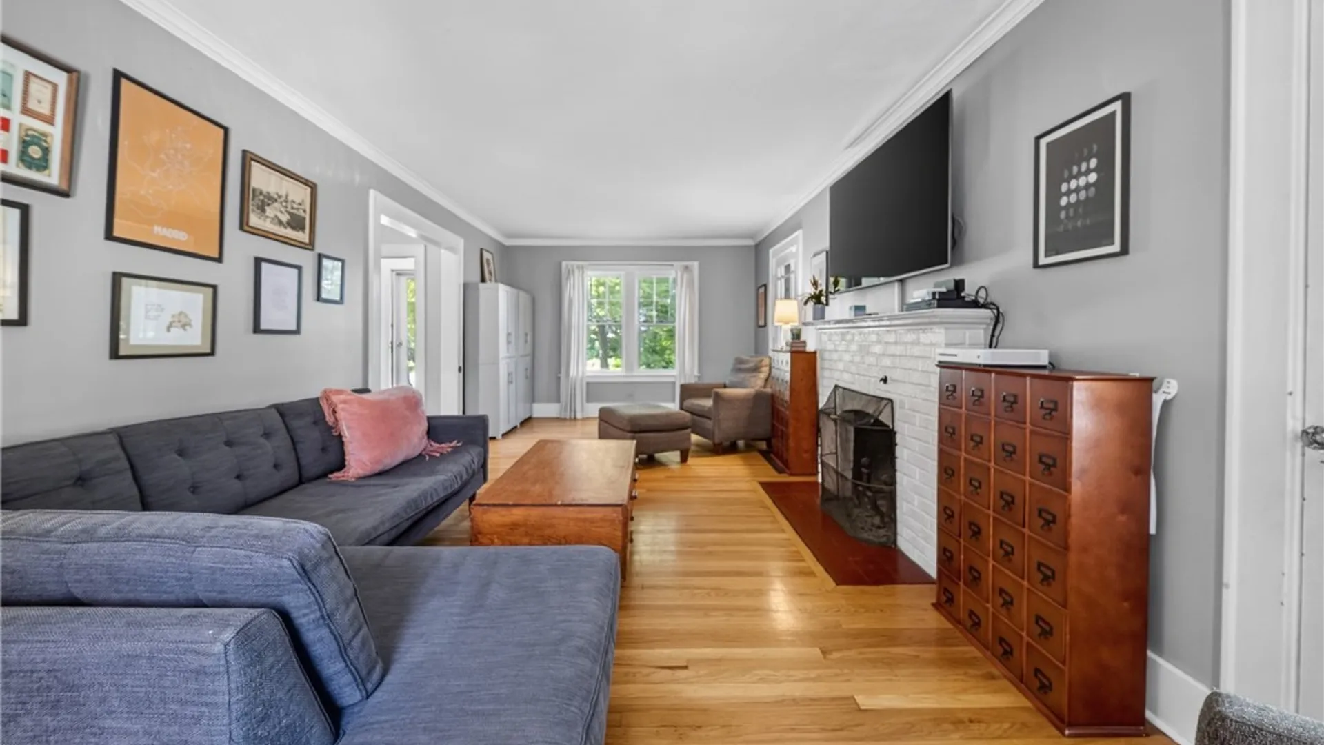 Property at 225 Strathmore Drive, Syracuse, NY 13207 13