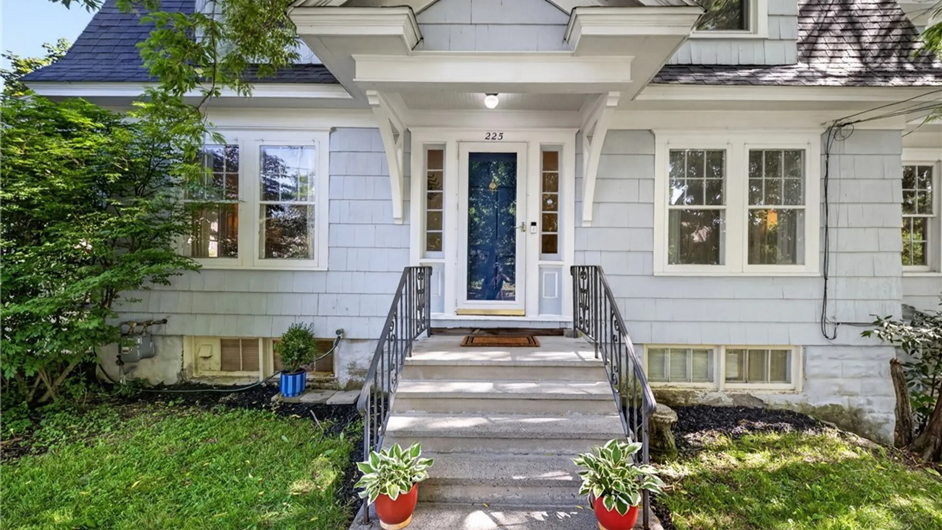 Property at 225 Strathmore Drive, Syracuse, NY 13207 8