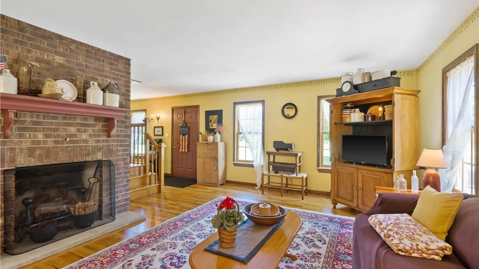Property at 7292 State Route 31, Cicero, NY 13039 7