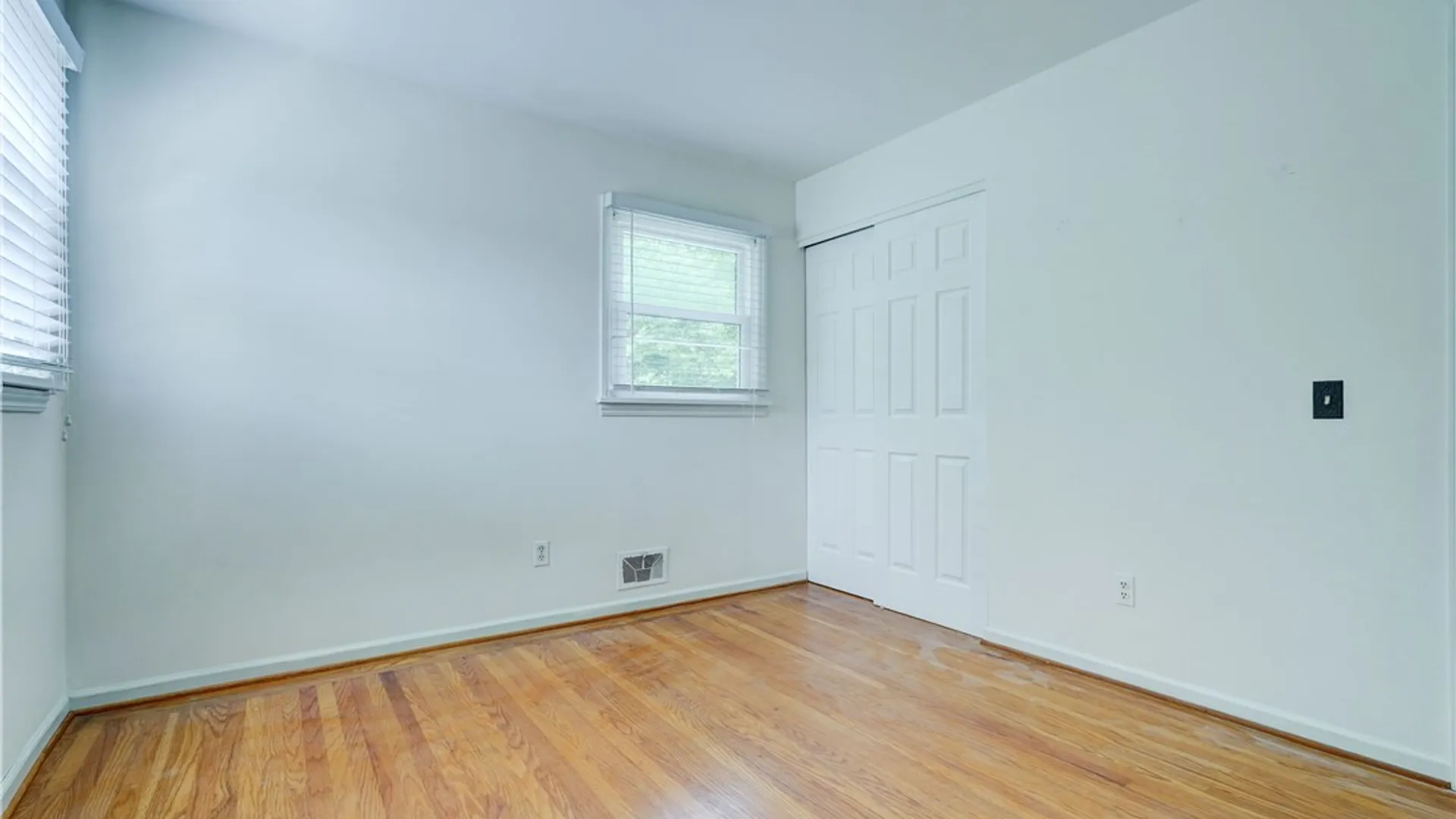 Property at 34 Sturbridge Lane, Pittsford, NY 14534 20