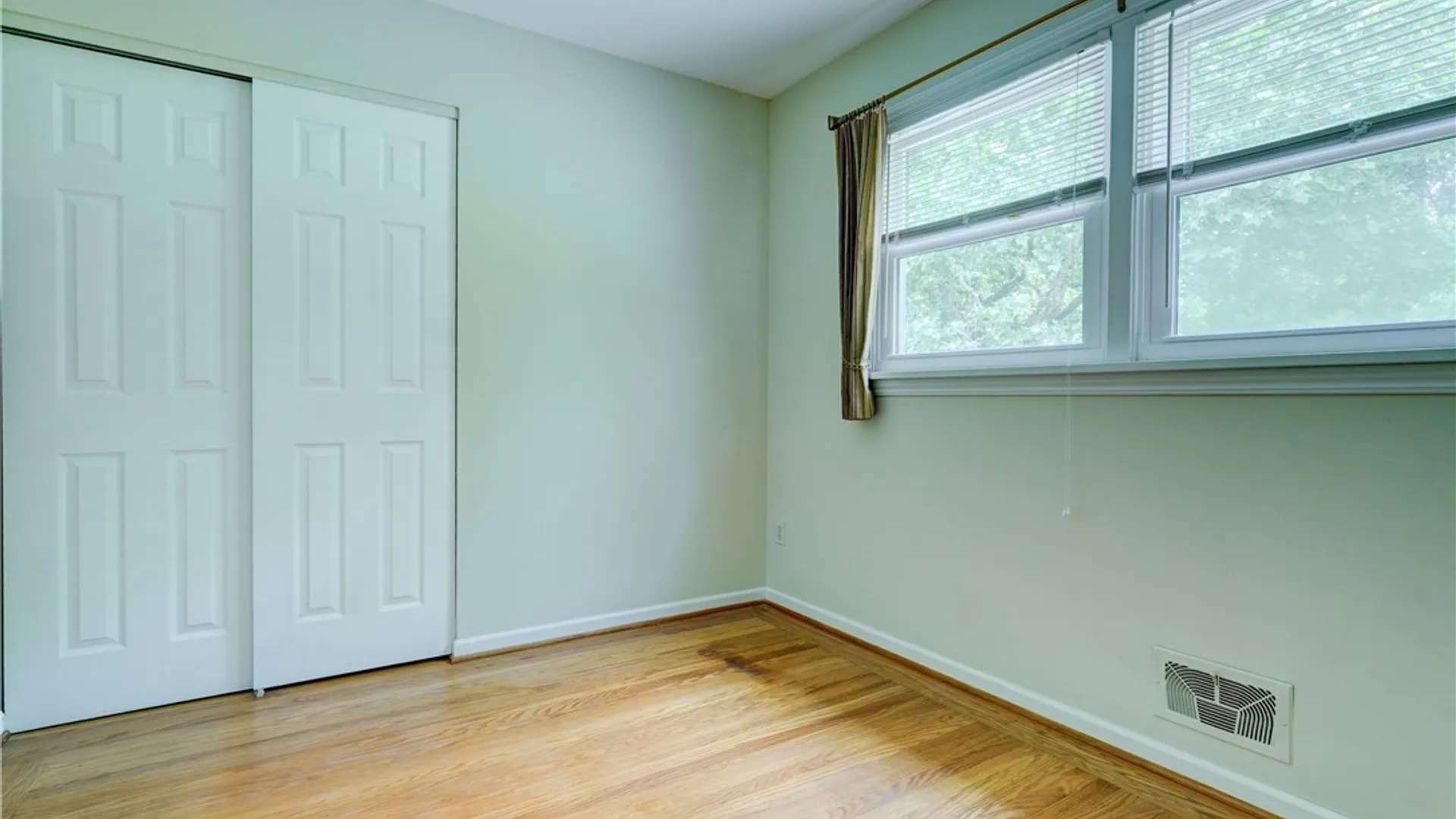 Property at 34 Sturbridge Lane, Pittsford, NY 14534 22