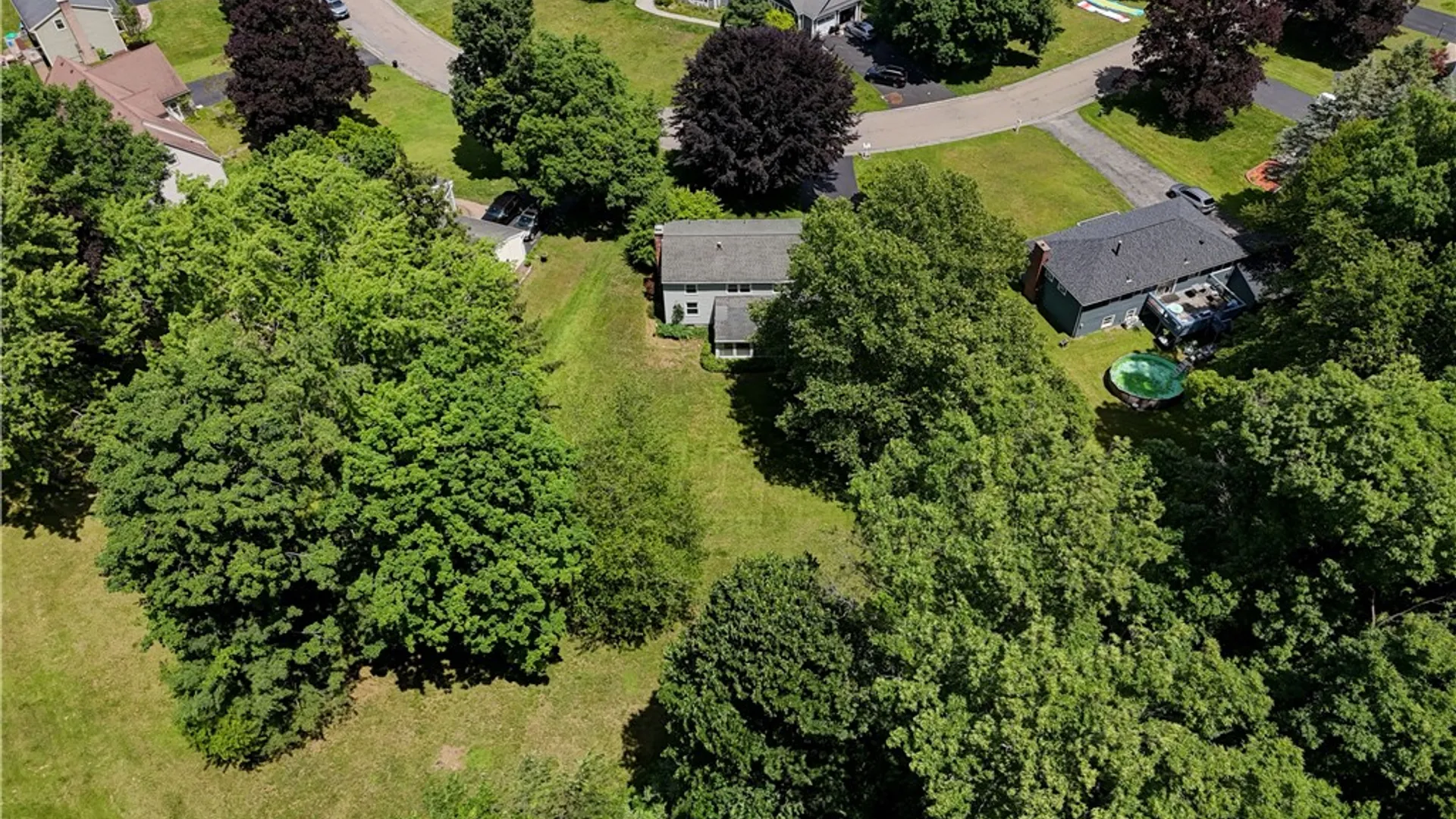 Property at 34 Sturbridge Lane, Pittsford, NY 14534 29