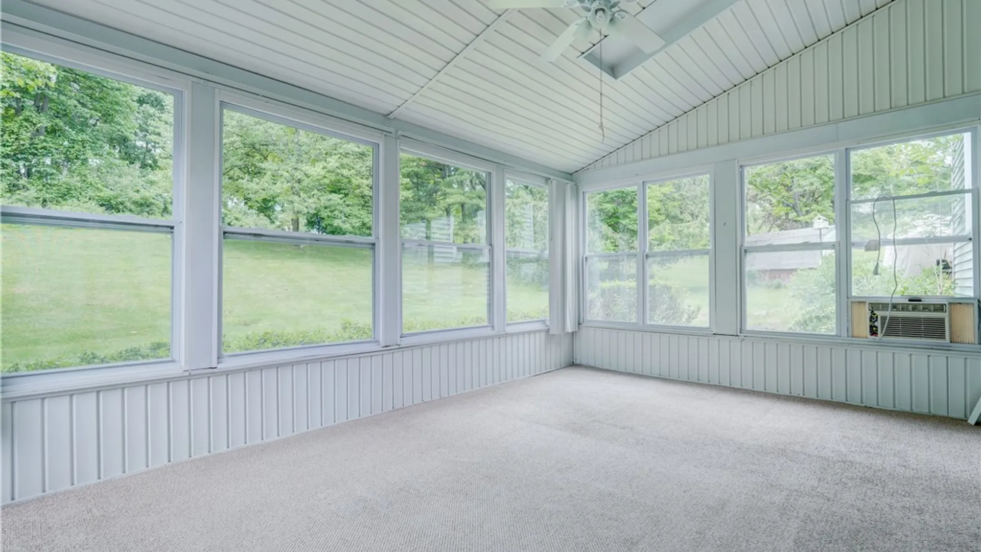 Property at 34 Sturbridge Lane, Pittsford, NY 14534 8