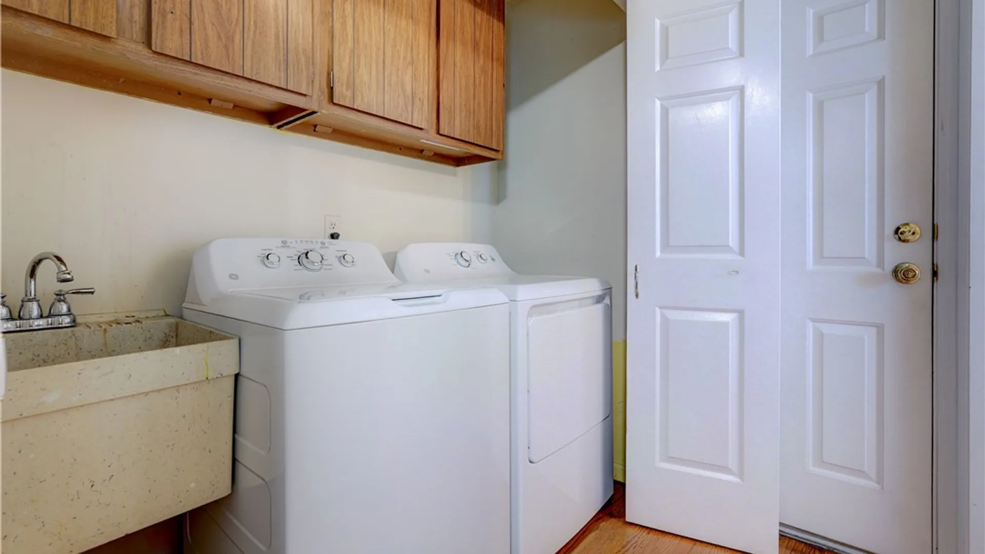 Property at 34 Sturbridge Lane, Pittsford, NY 14534 9