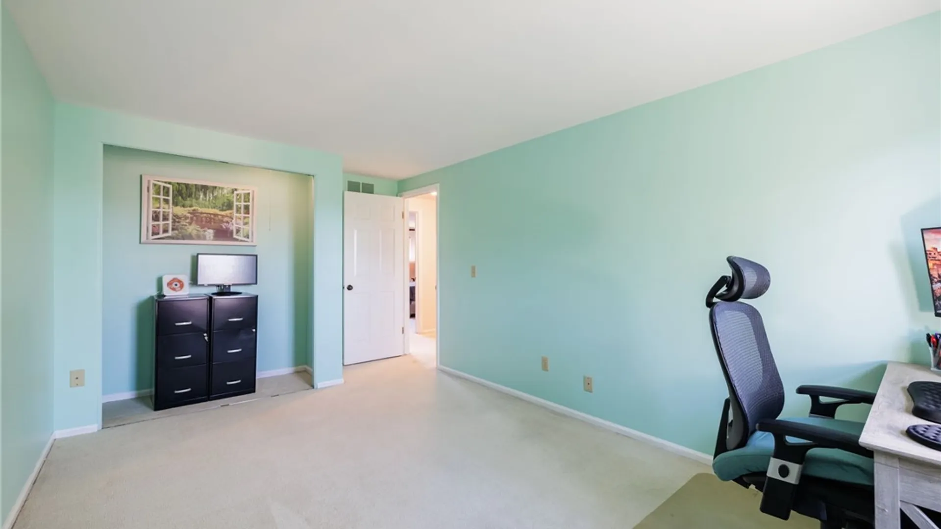 Property at 12 Huxley, Perinton, NY 14450 21