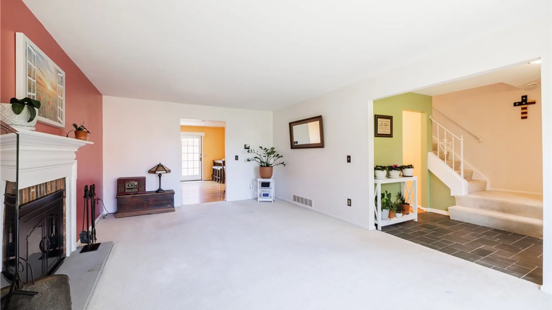 Property at 12 Huxley, Perinton, NY 14450 4