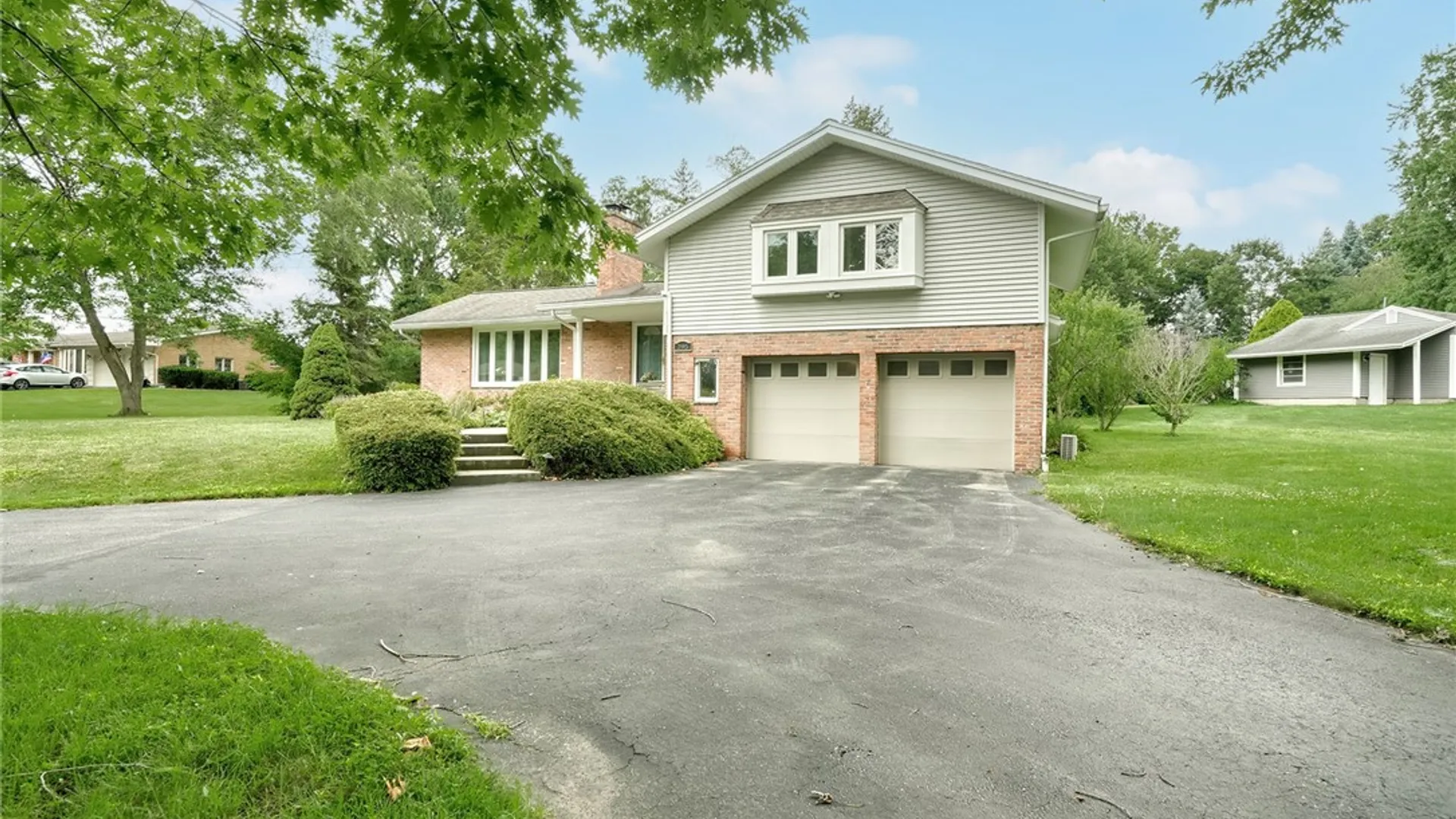 Property at 395 Ridgemont Drive, Greece, NY 14626 3