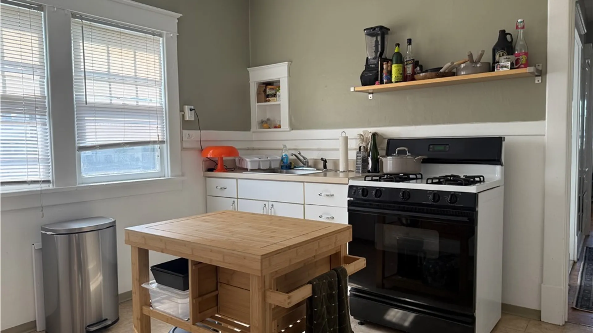 Property at 510 Tacoma Avenue, Buffalo, NY 14216 5