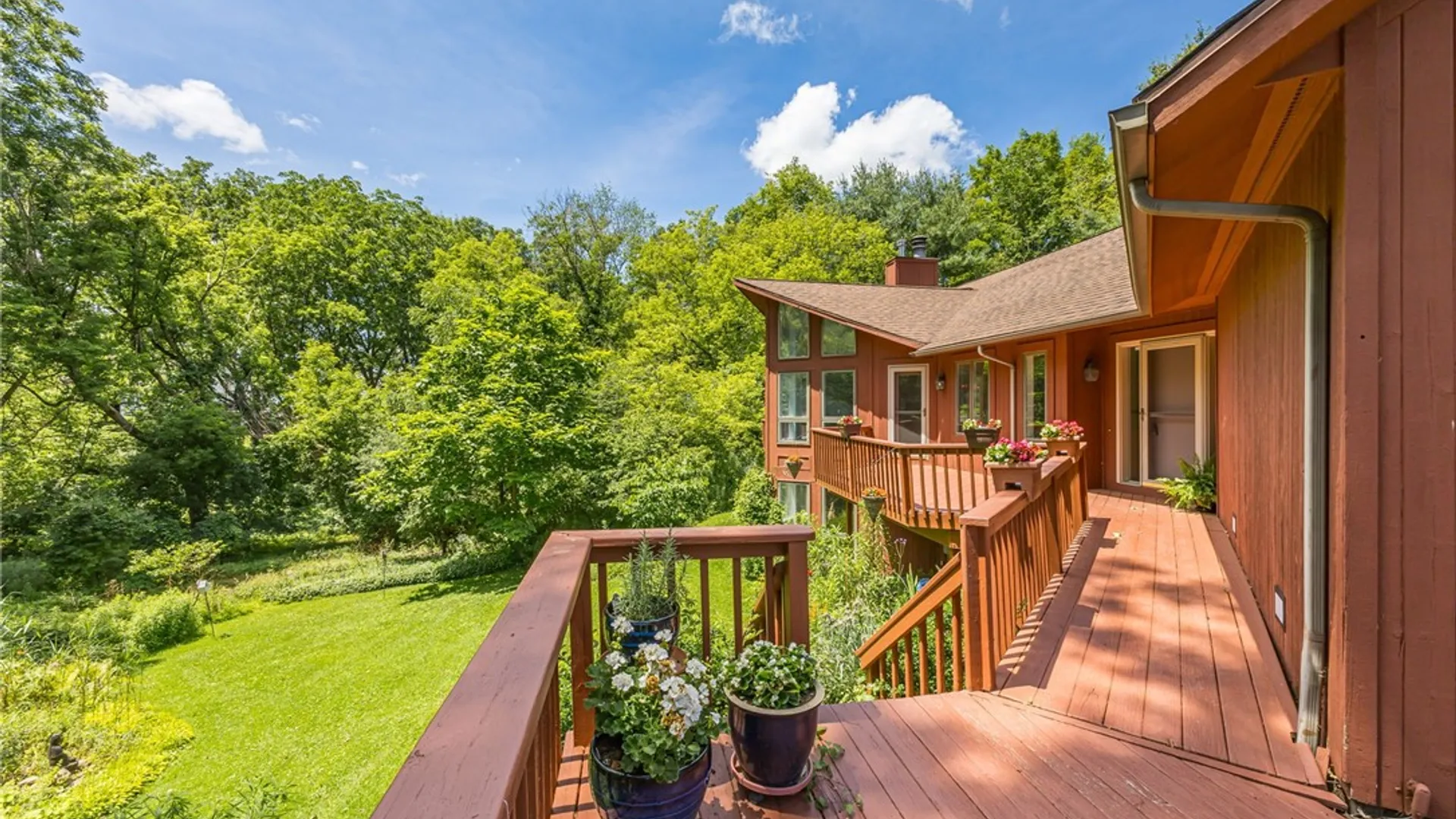 Property at 7227 Hertfordshire, Victor, NY 14564 5