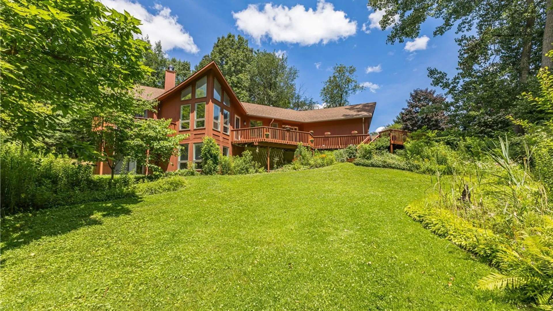 Property at 7227 Hertfordshire, Victor, NY 14564 8