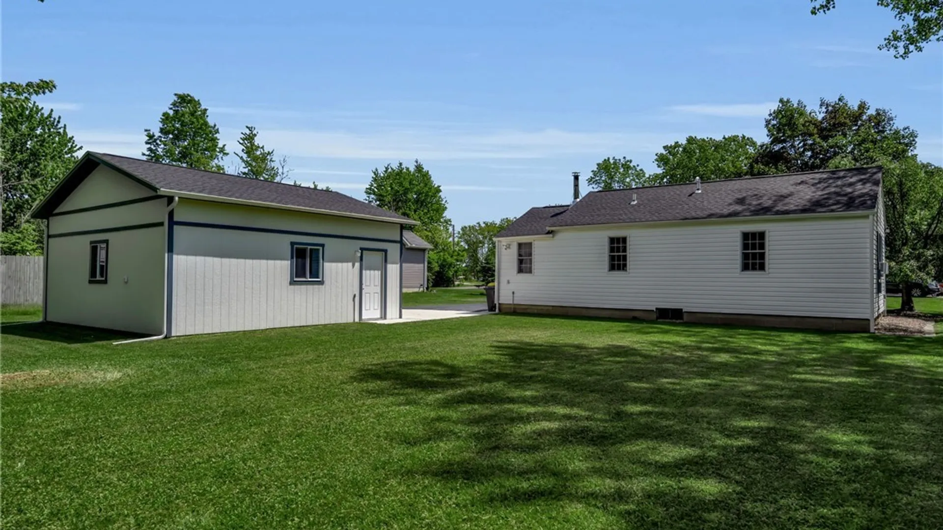Property at 7077 Tonawanda Creek Rd, Lockport Town, NY 14094 29