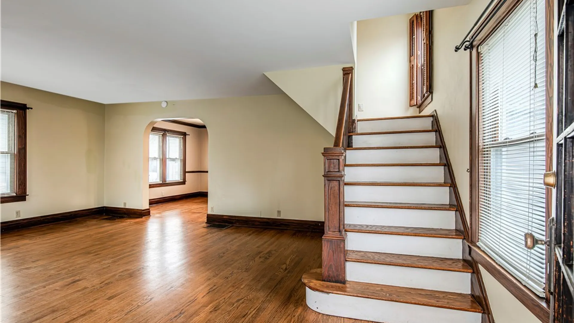 Property at 111 Charing Road, DeWitt, NY 13214 14