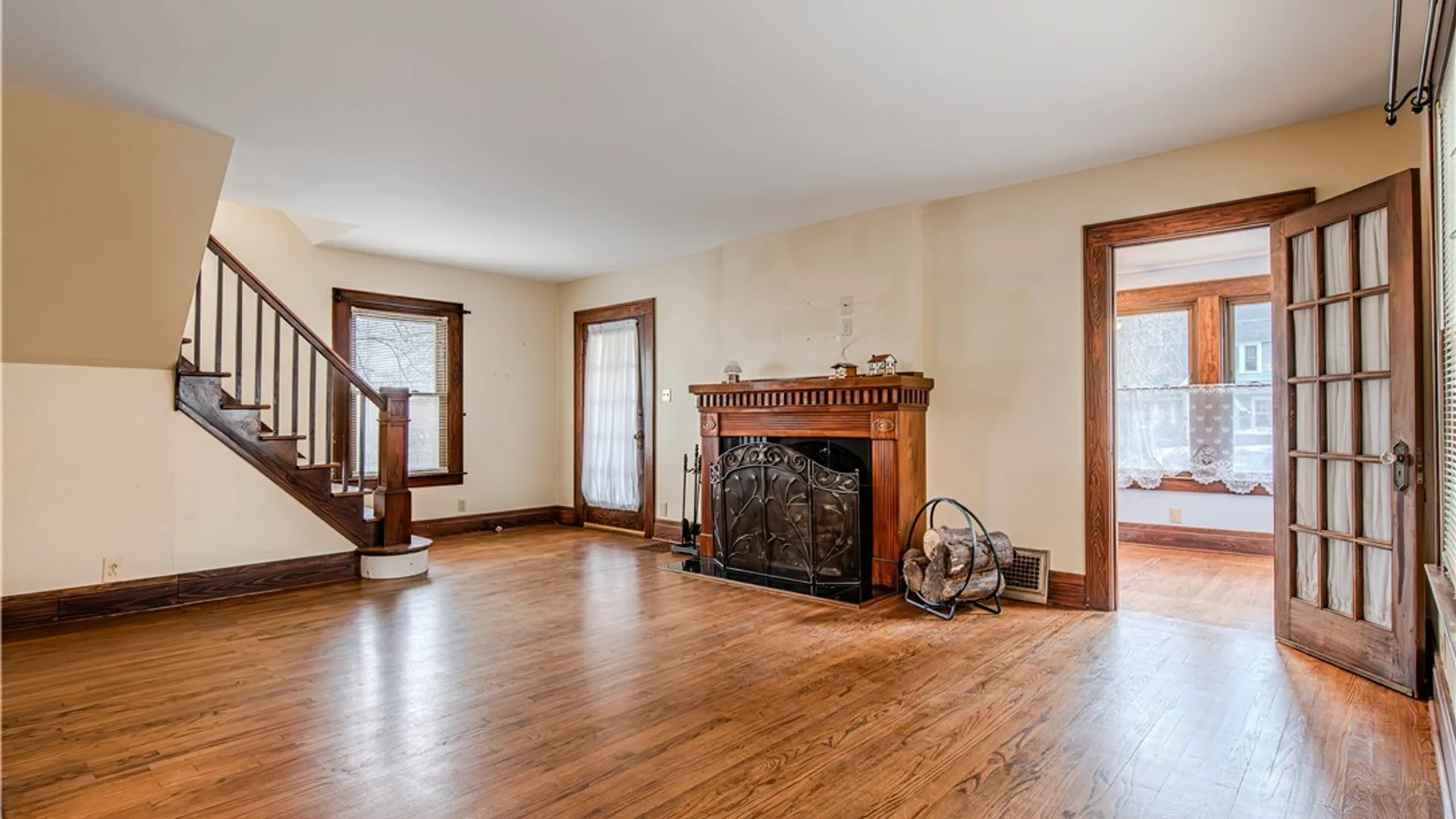 Property at 111 Charing Road, DeWitt, NY 13214 17