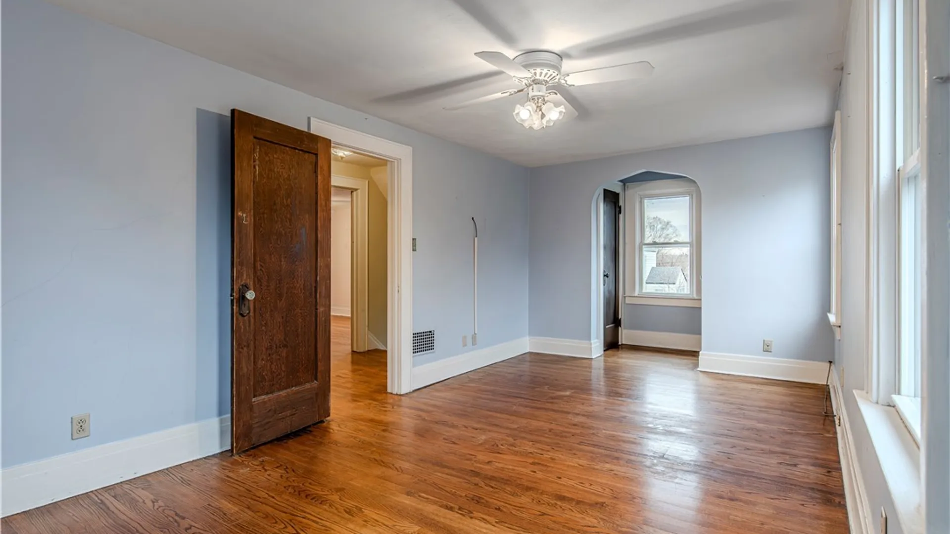Property at 111 Charing Road, DeWitt, NY 13214 43
