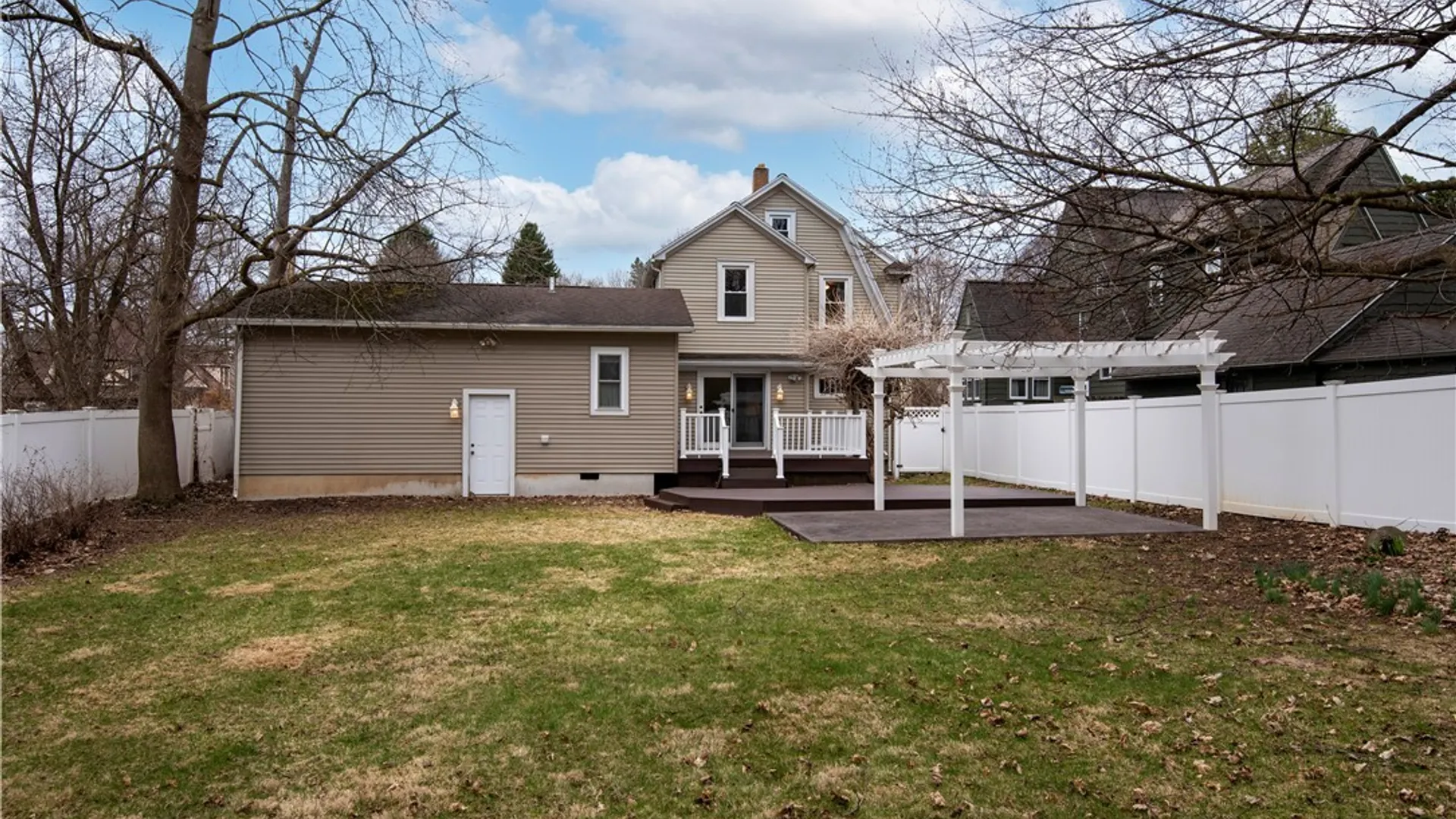 Property at 111 Charing Road, DeWitt, NY 13214 7