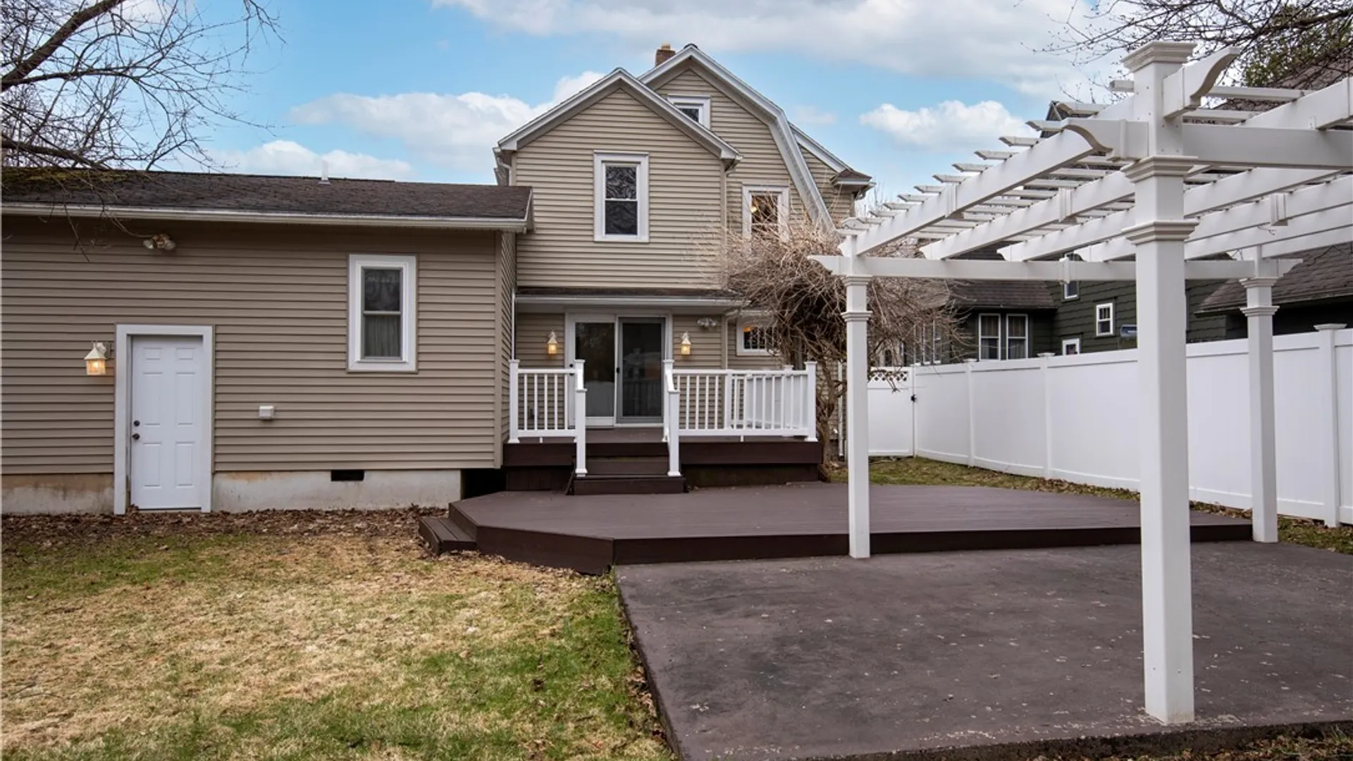 Property at 111 Charing Road, DeWitt, NY 13214 8