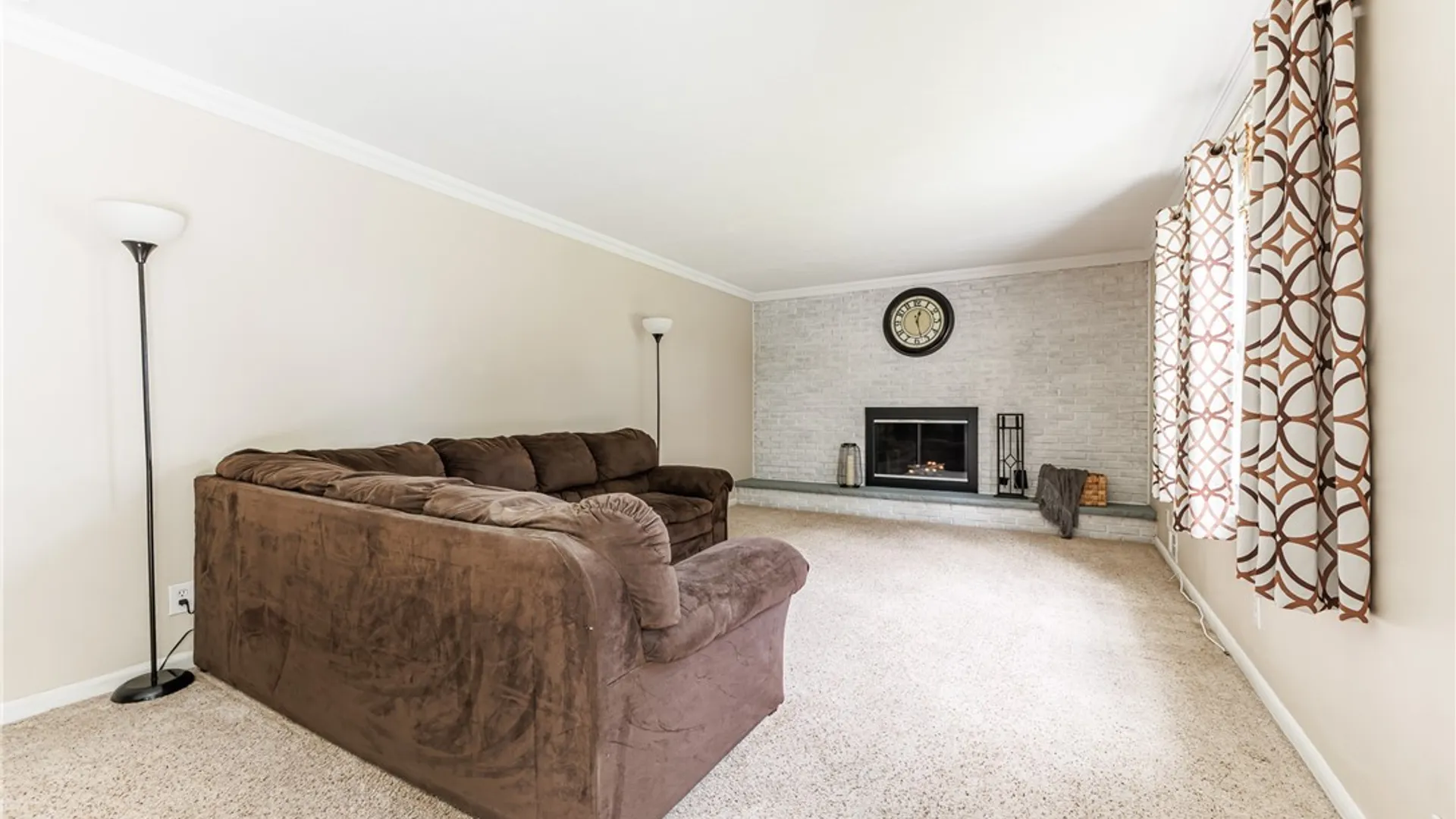 Property at 18 Waterford Way, Perinton, NY 14450 17