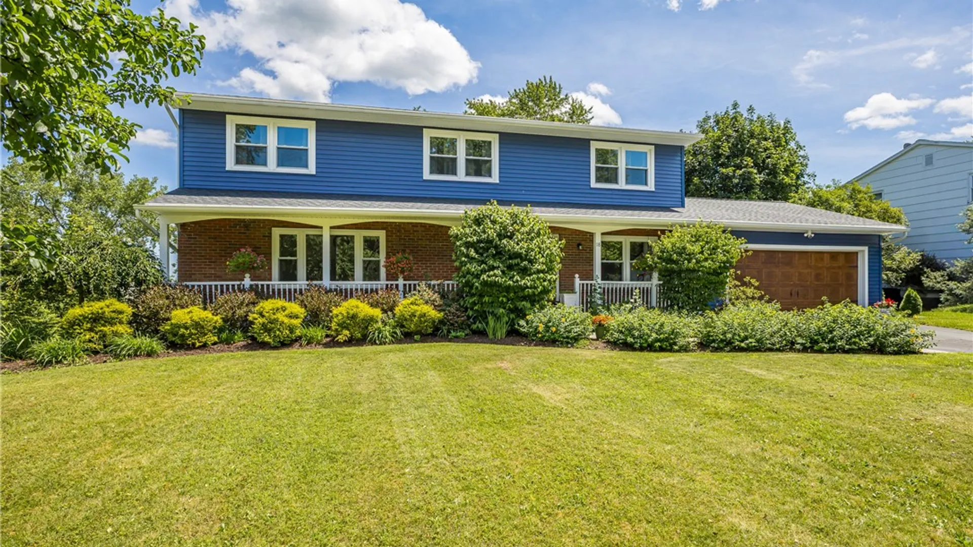 Property at 18 Waterford Way, Perinton, NY 14450 41