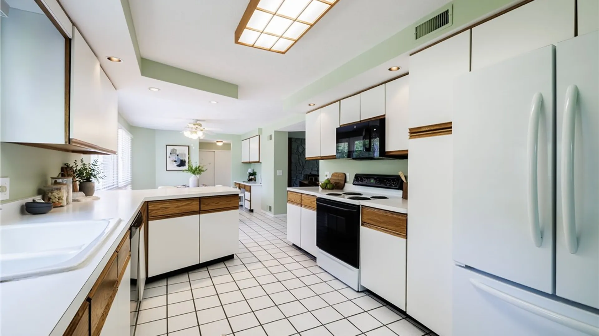 Property at 189 Sherri Ann Lane, Greece, NY 14626 12