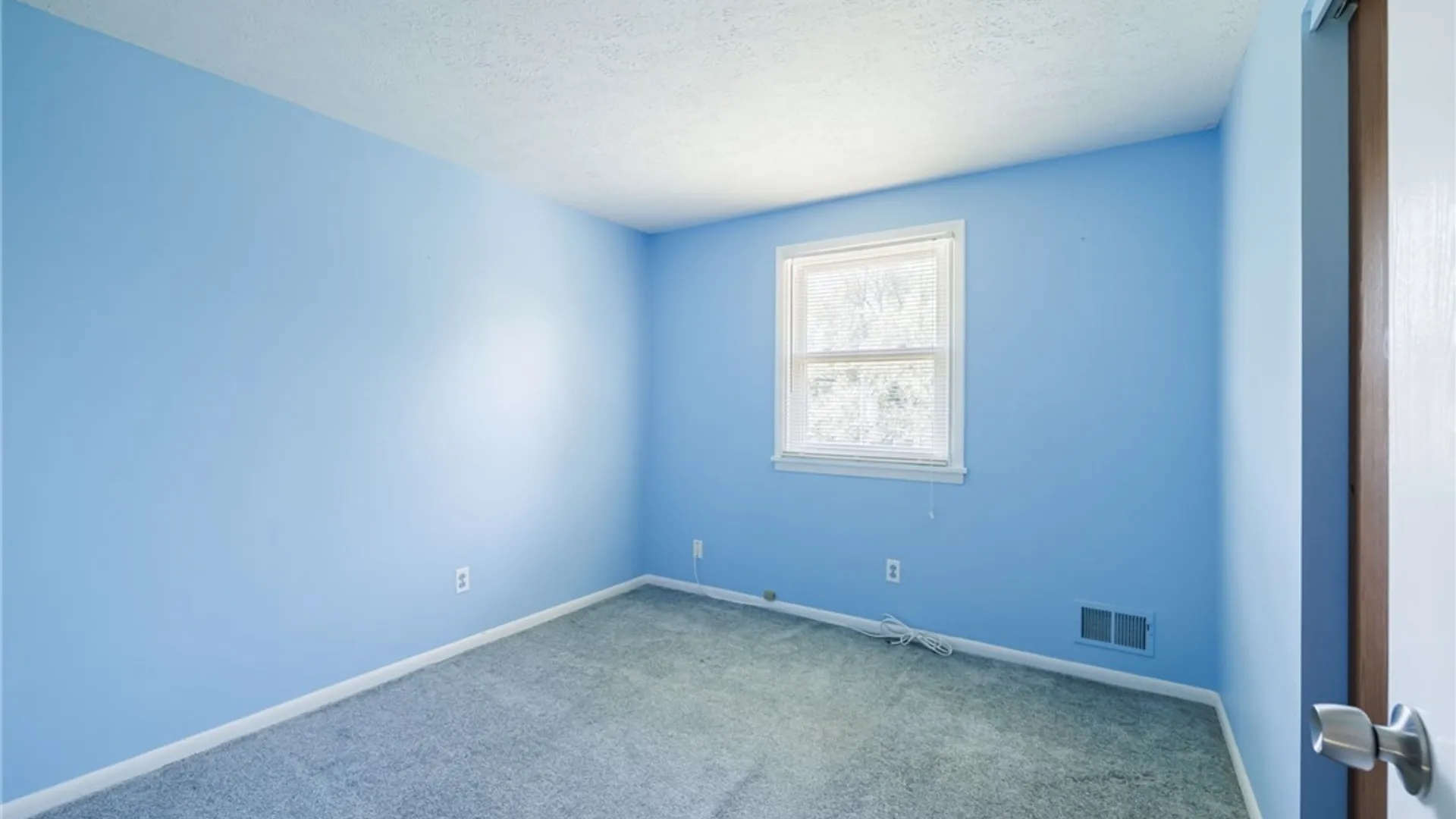 Property at 189 Sherri Ann Lane, Greece, NY 14626 28