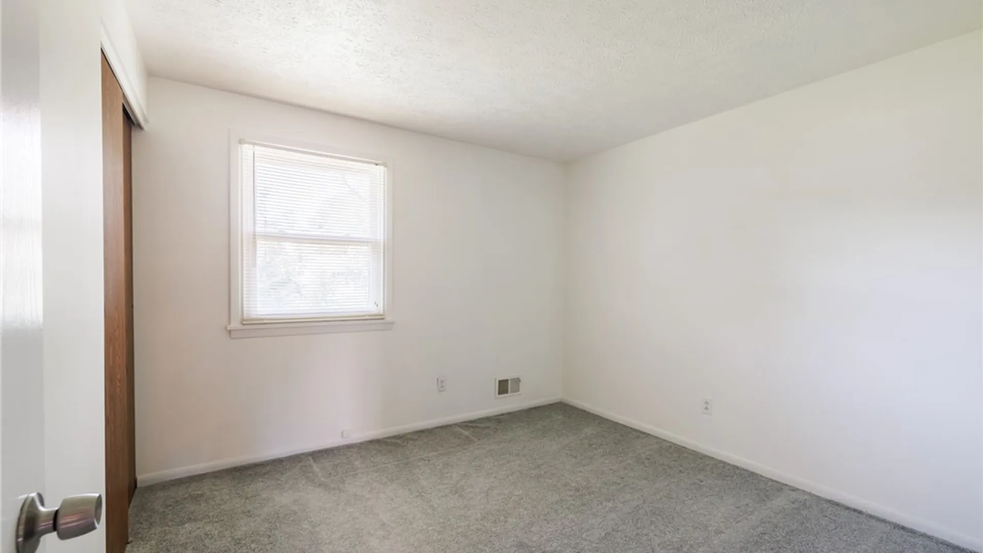 Property at 189 Sherri Ann Lane, Greece, NY 14626 30