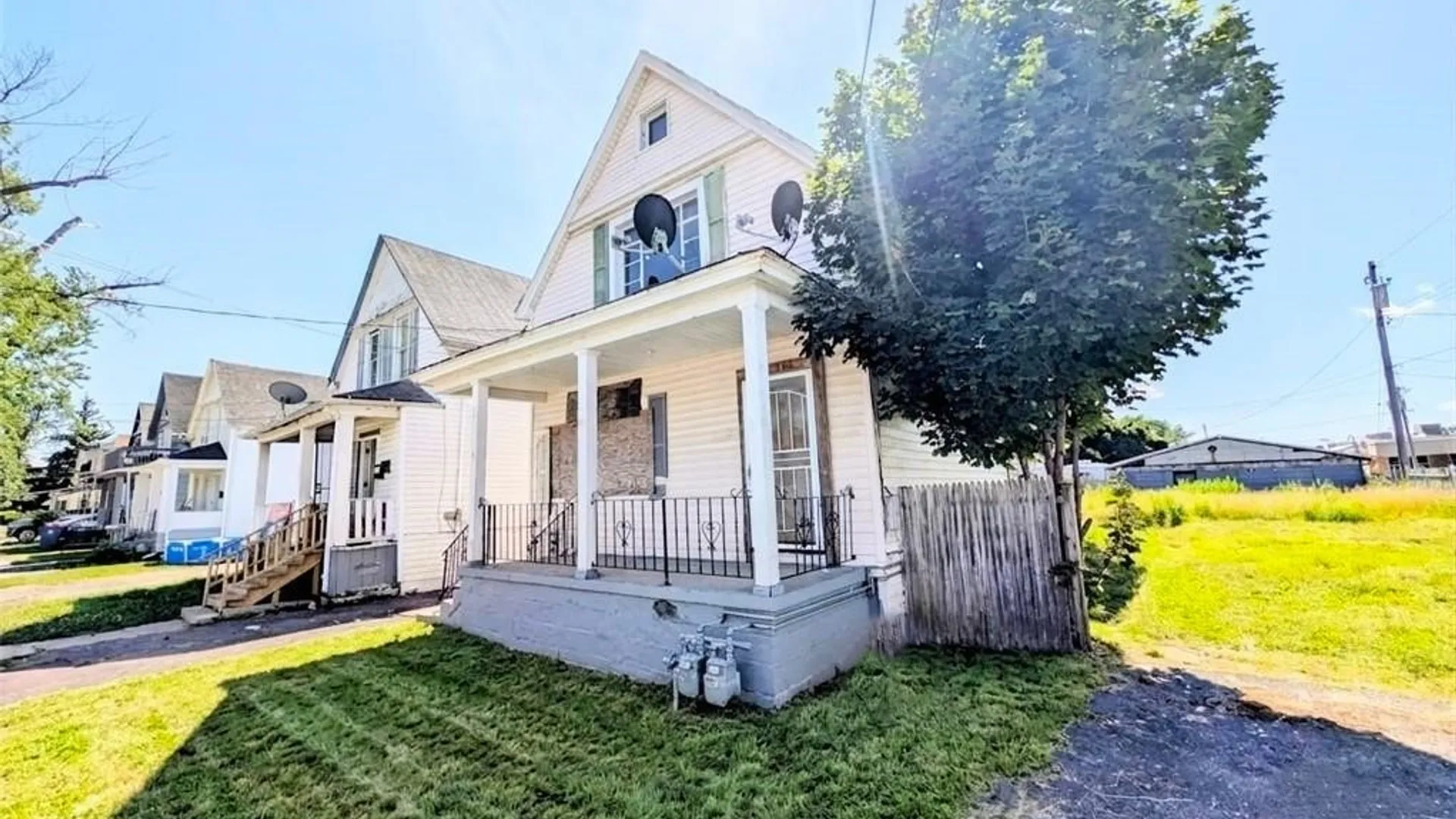 Property at 108 Roebling Avenue, Buffalo, NY 14215 2