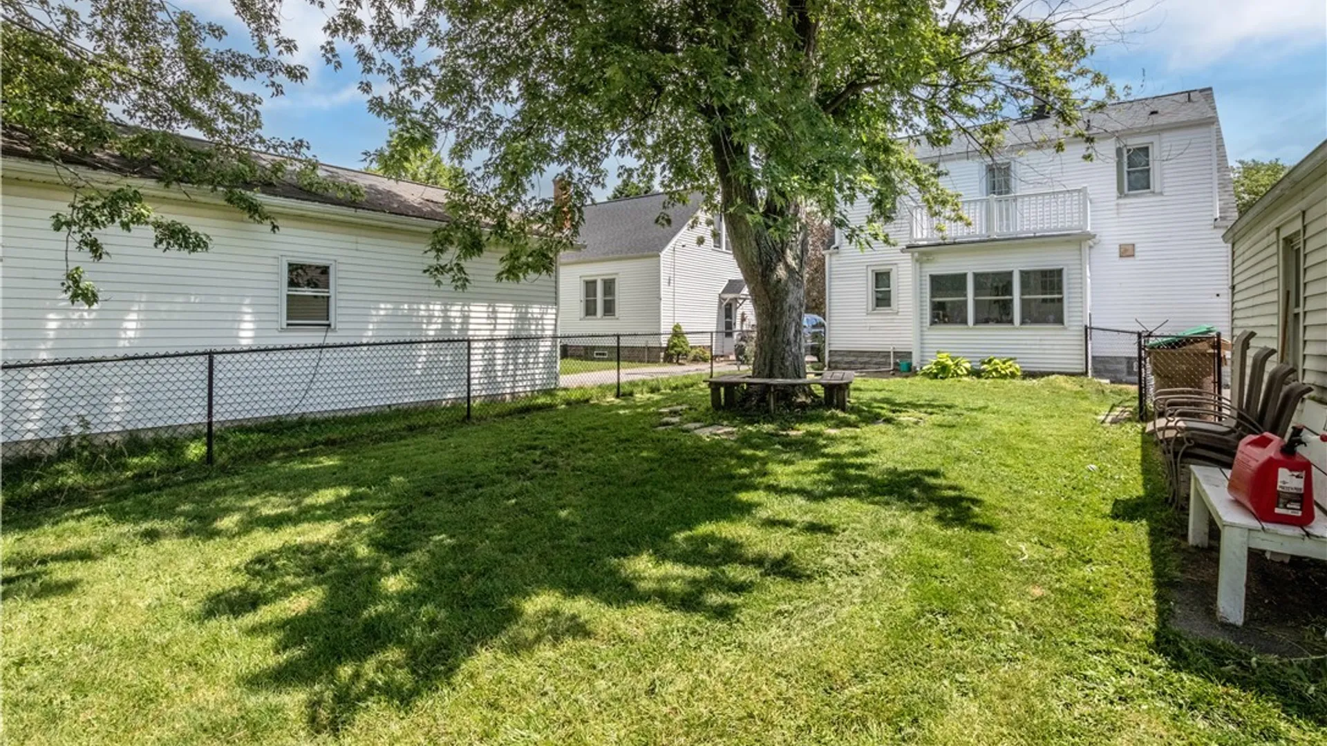 Property at 782 Beach Rd Road, Cheektowaga, NY 14225 32