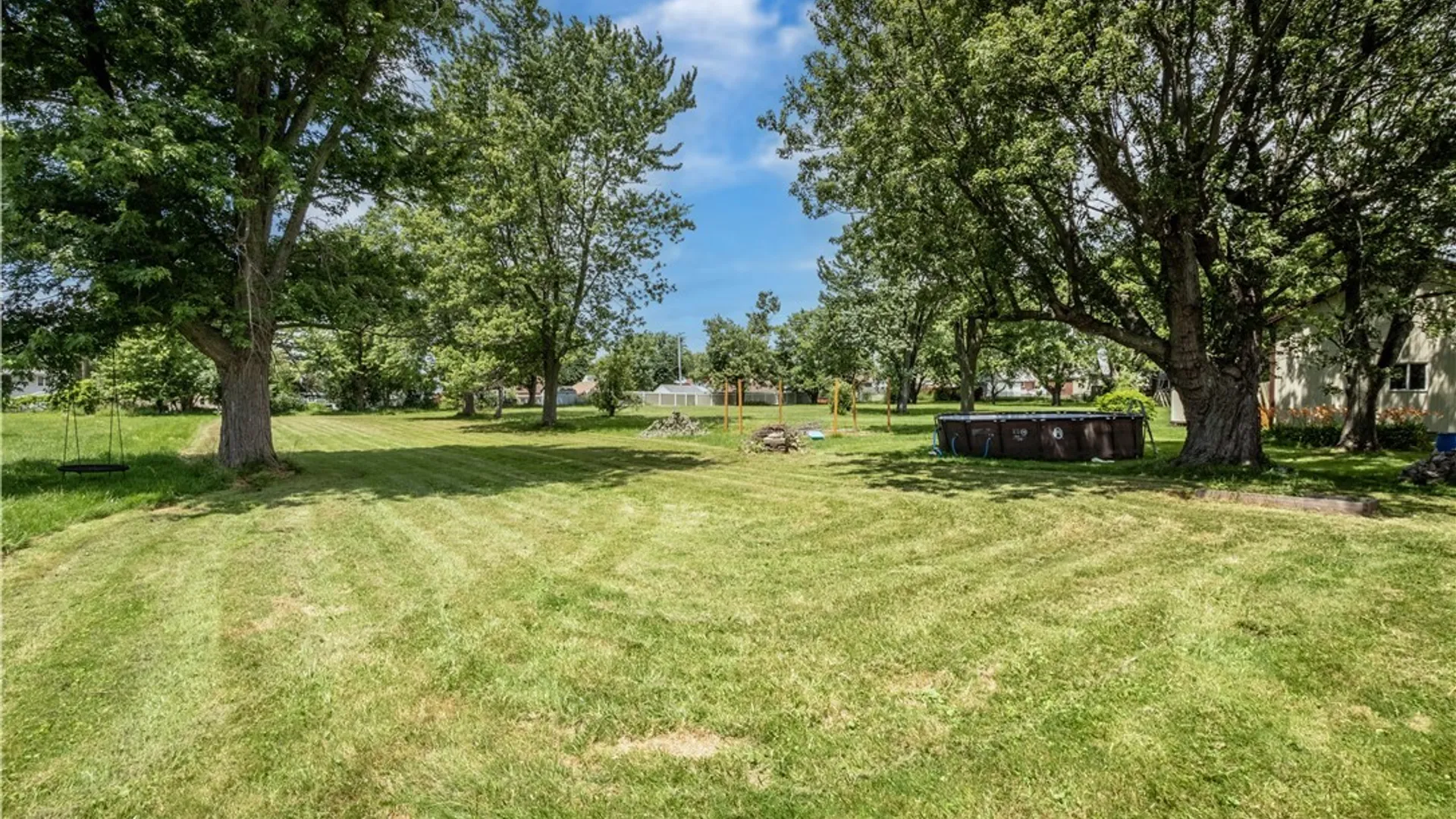 Property at 782 Beach Rd Road, Cheektowaga, NY 14225 37