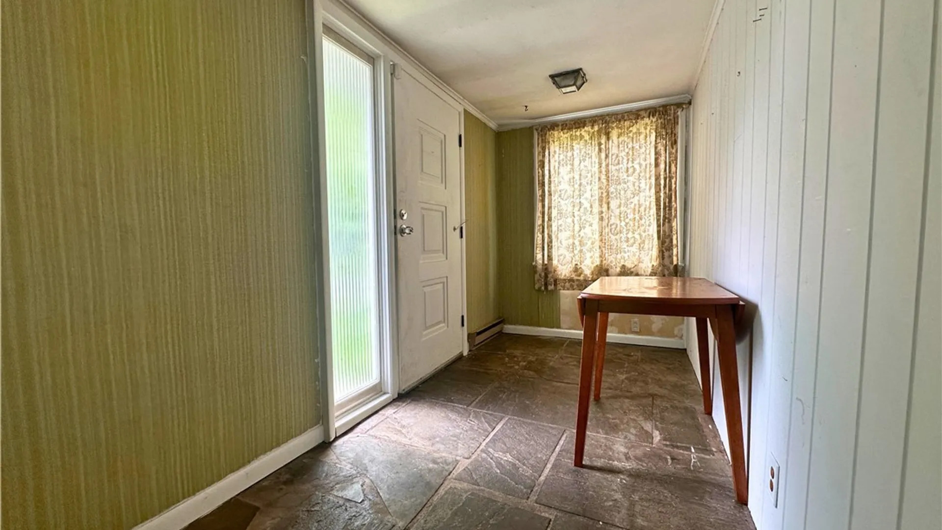Property at 105 Haddonfield Place, DeWitt, NY 13214 2