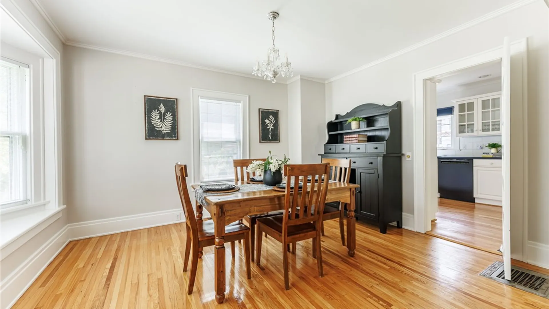 Property at 11 Maple Street, Pittsford, NY 14534 10