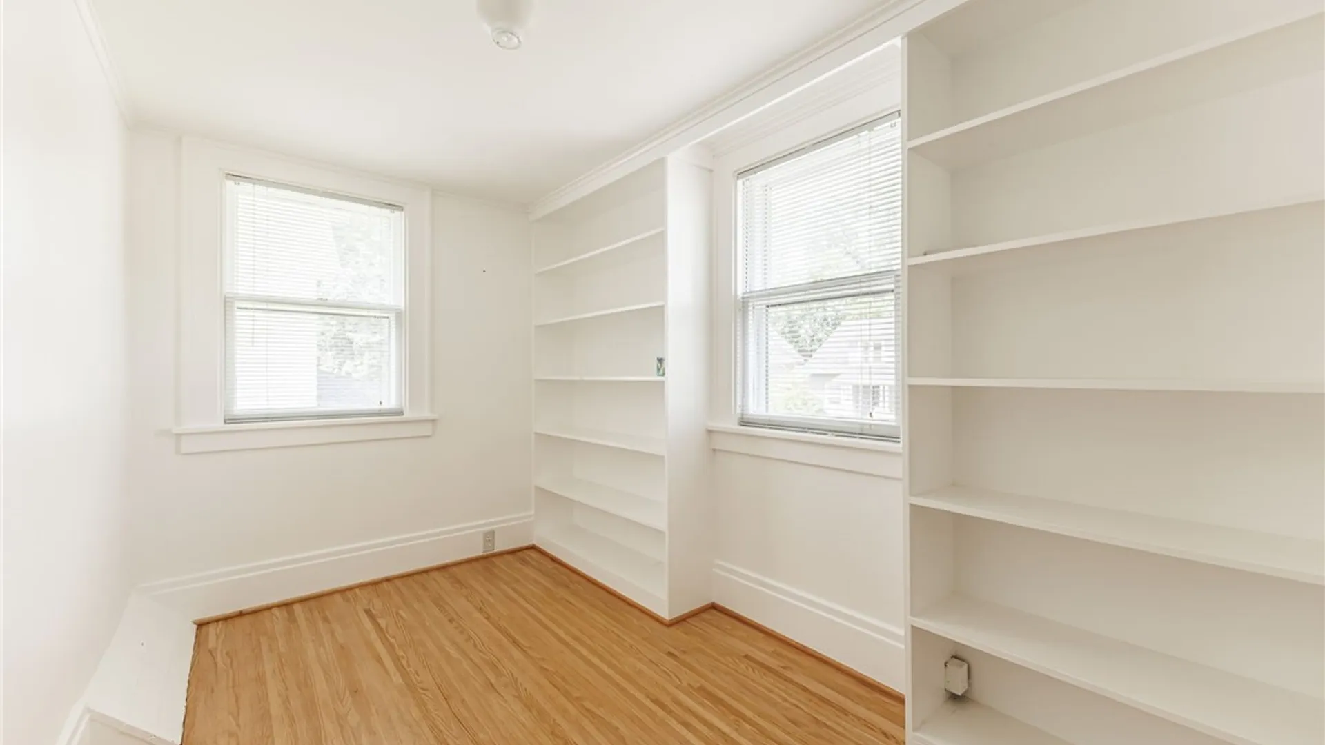 Property at 11 Maple Street, Pittsford, NY 14534 21