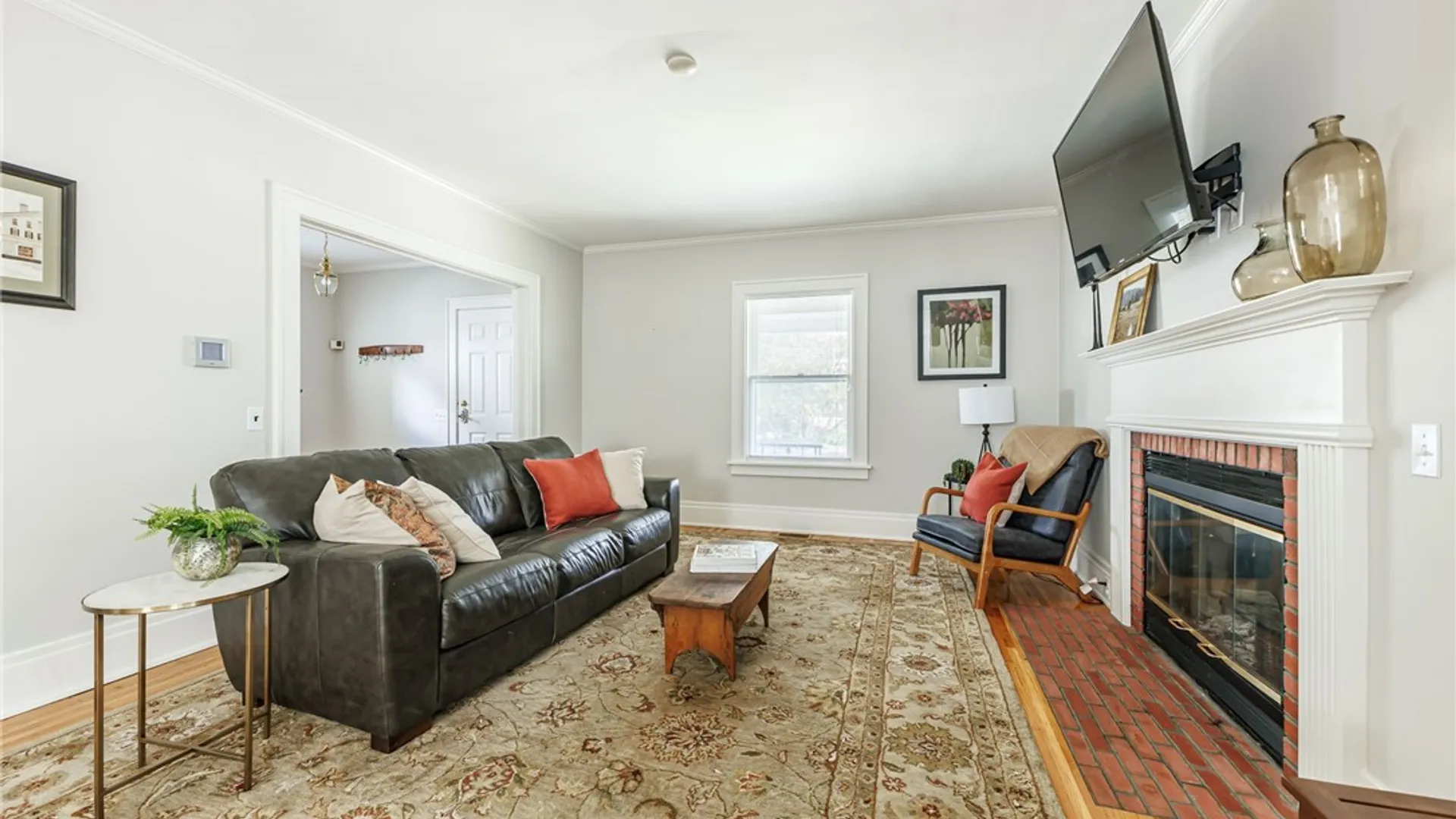 Property at 11 Maple Street, Pittsford, NY 14534 8