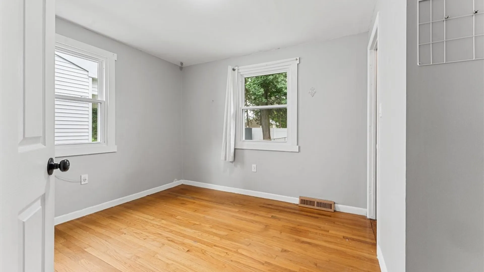 Property at 317 Fairmount Avenue, Salina, NY 13088 18