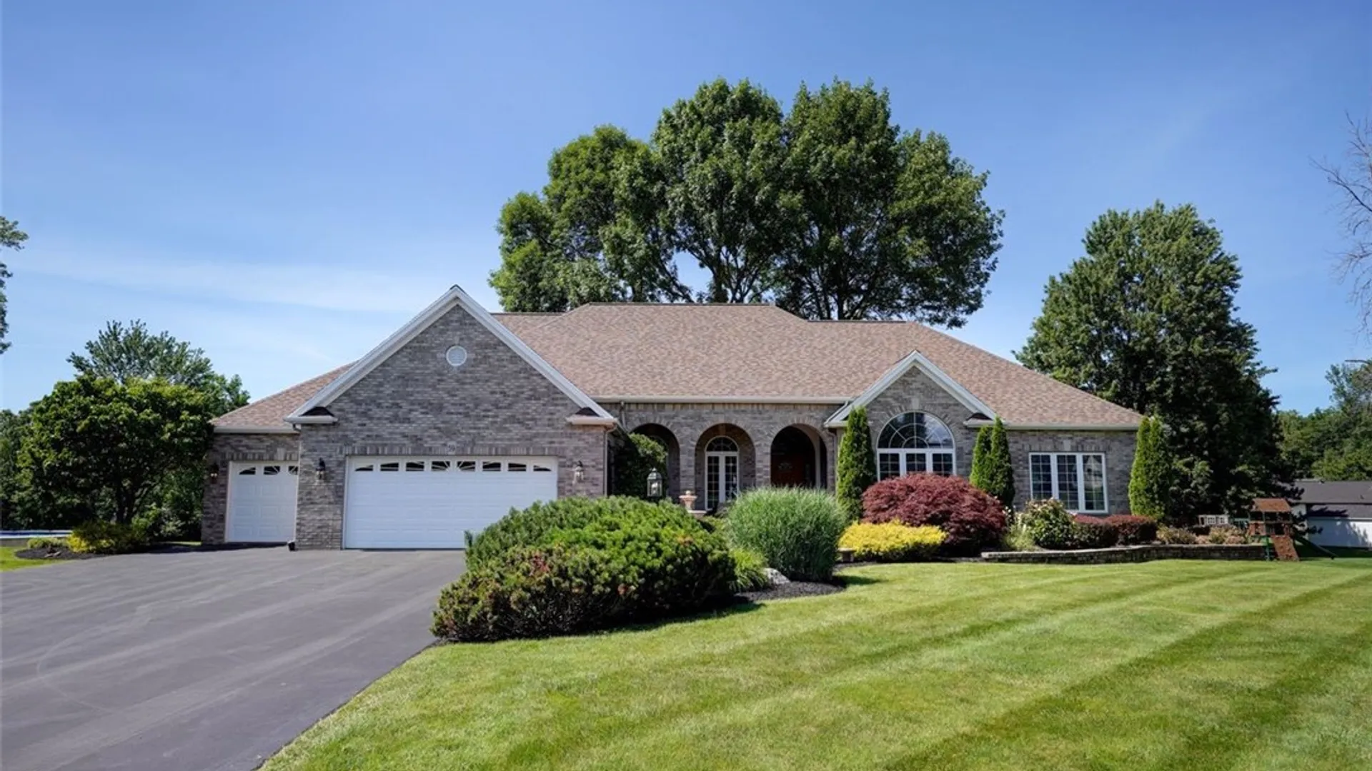 Property at 59 Jewelberry Drive, Penfield, NY 14580 2