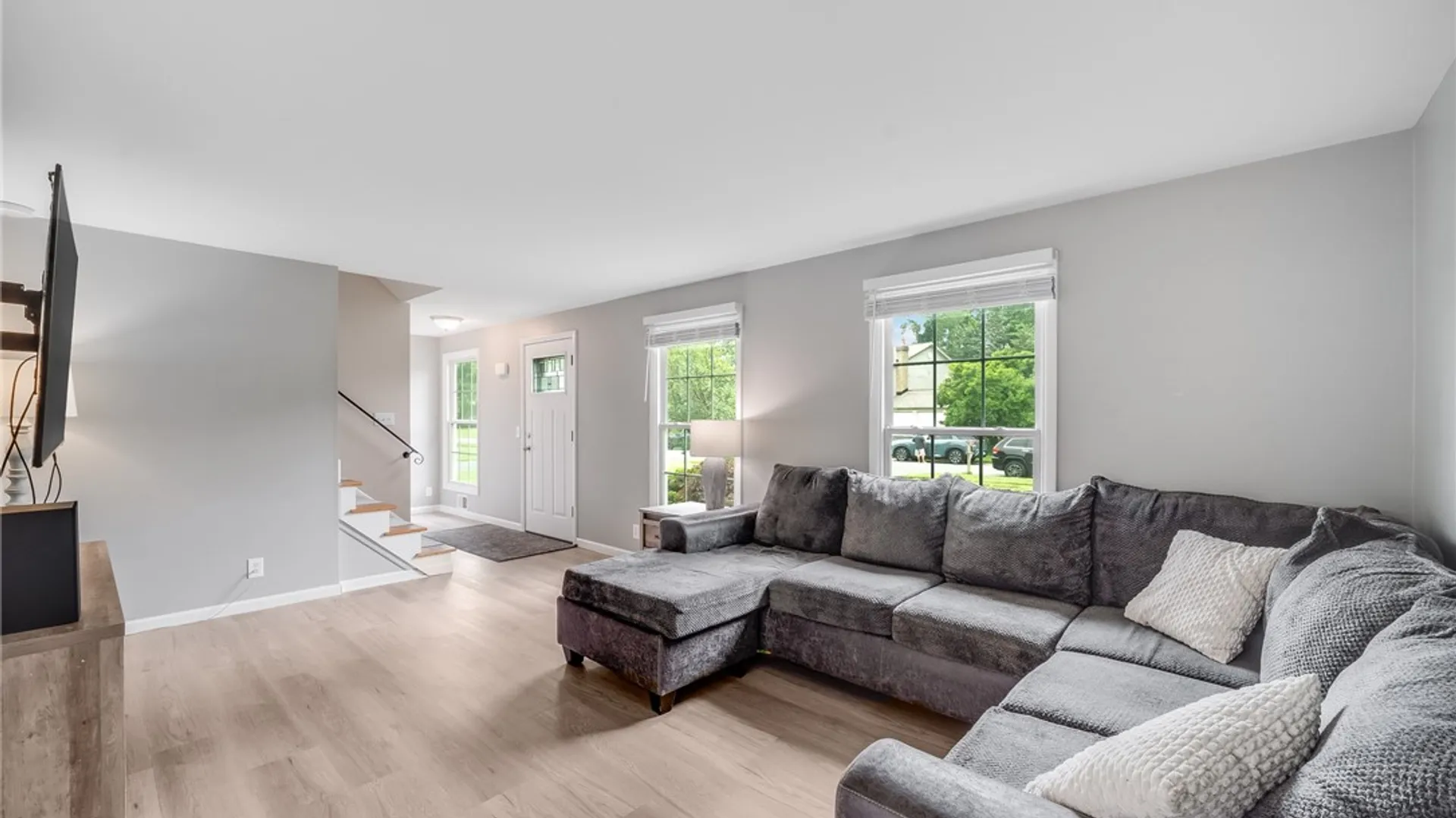 Property at 73 Stallion Circle, Greece, NY 14626 4