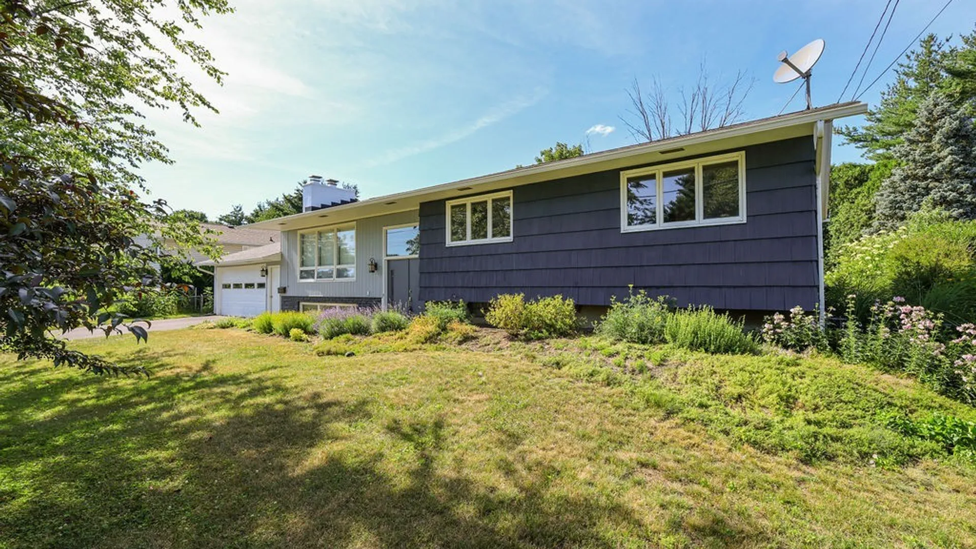 Property at 118 Colony Park Drive, Salina, NY 13088 2